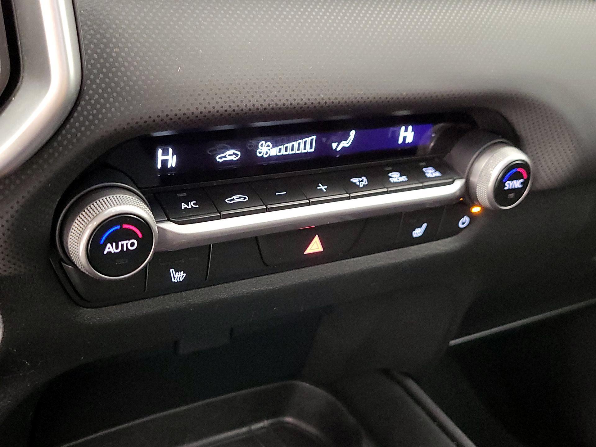 Thumbnail: 2025 Mazda CX-50 - 16