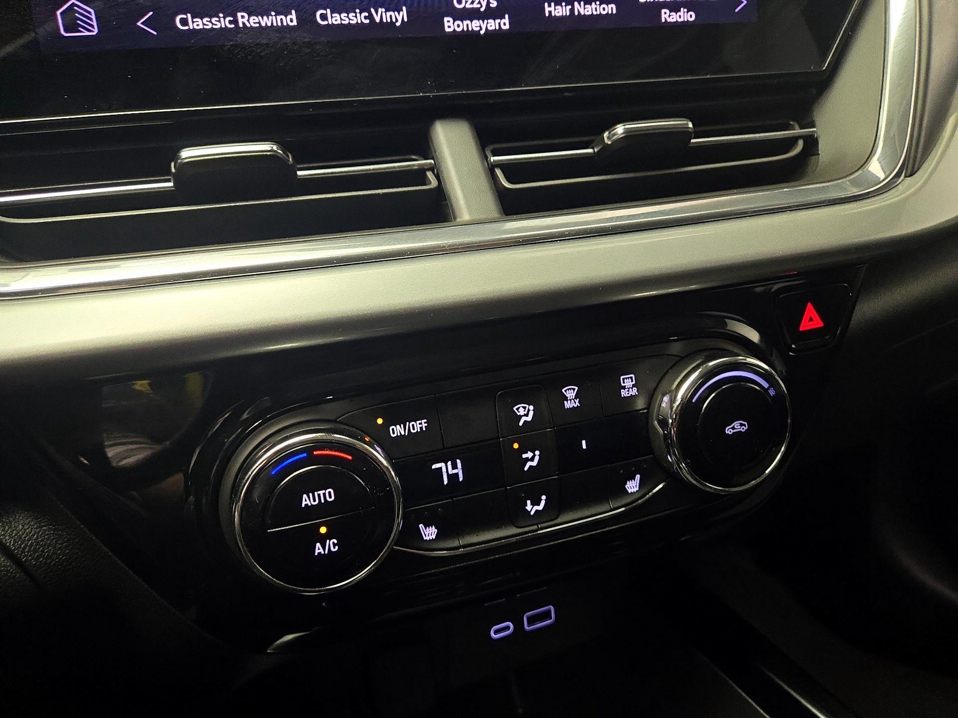 Thumbnail: 2025 Chevrolet Trax - 16