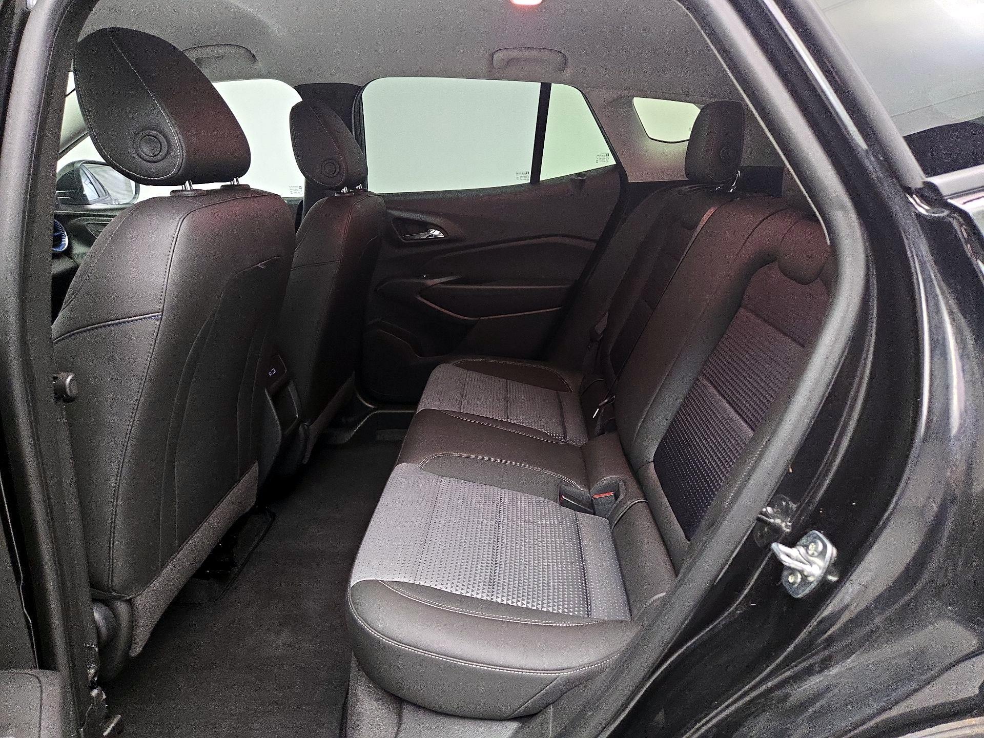 Thumbnail: 2025 Chevrolet Trax - 19