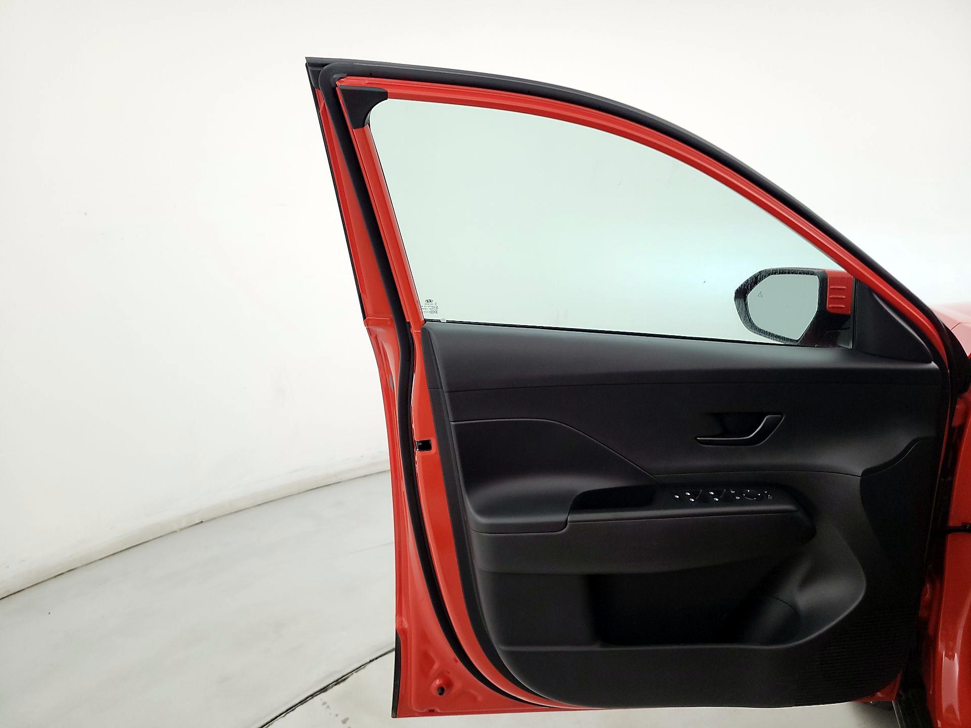 Thumbnail: 2025 Hyundai Kona - 12