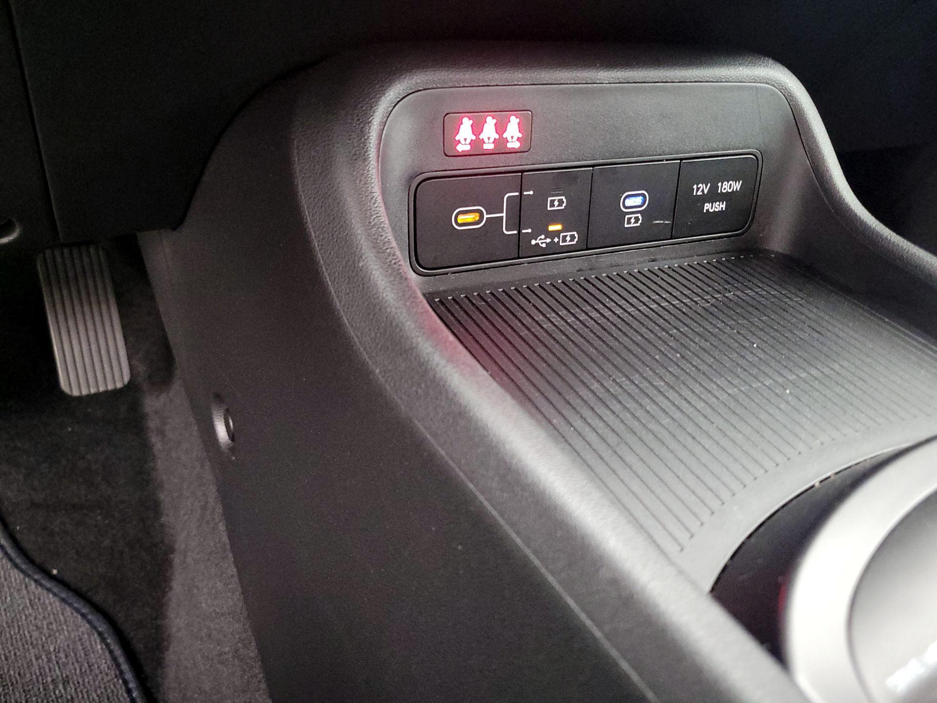 Thumbnail: 2025 Hyundai Kona - 18