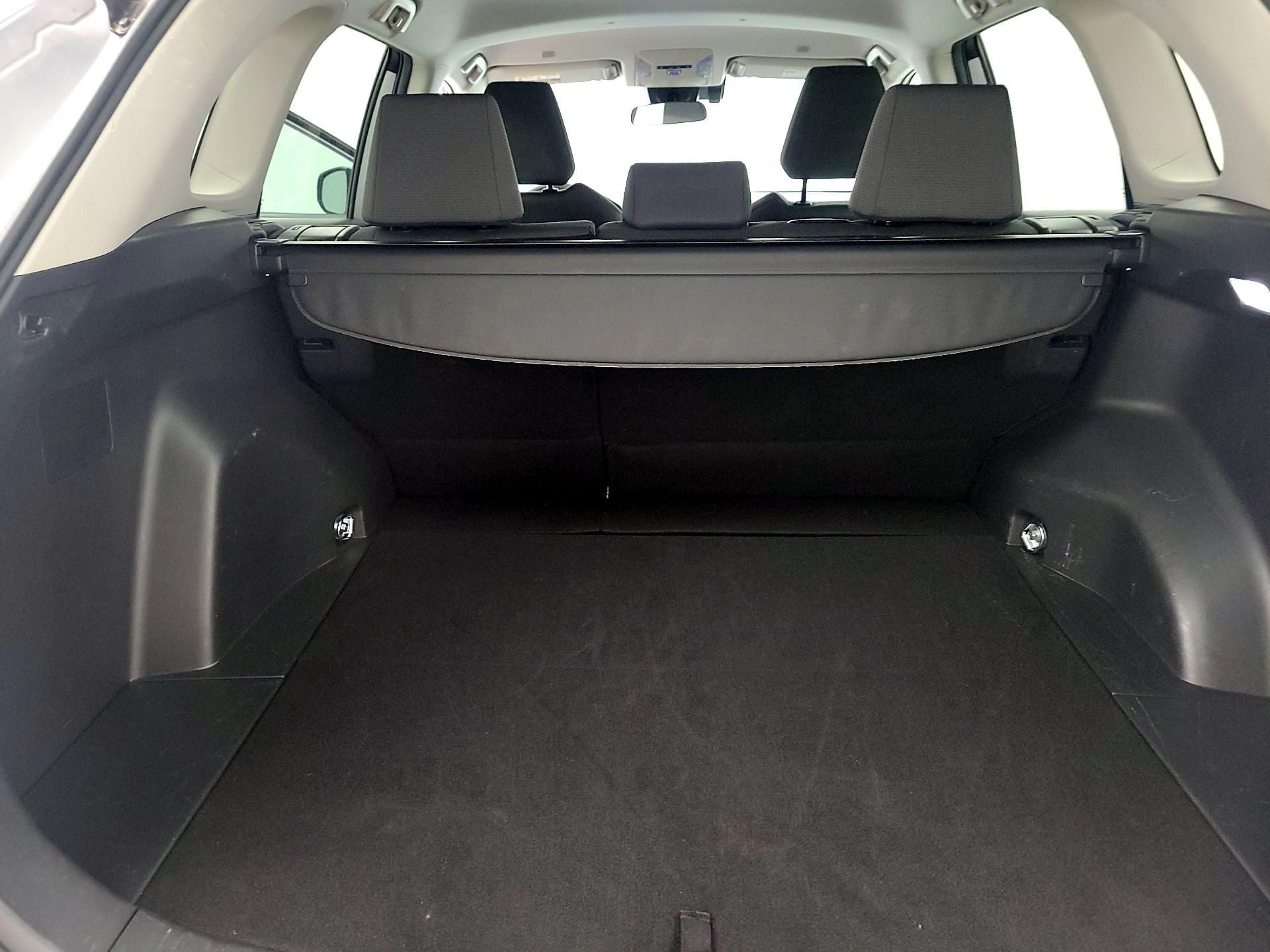 Thumbnail: 2025 Toyota RAV4 - 16