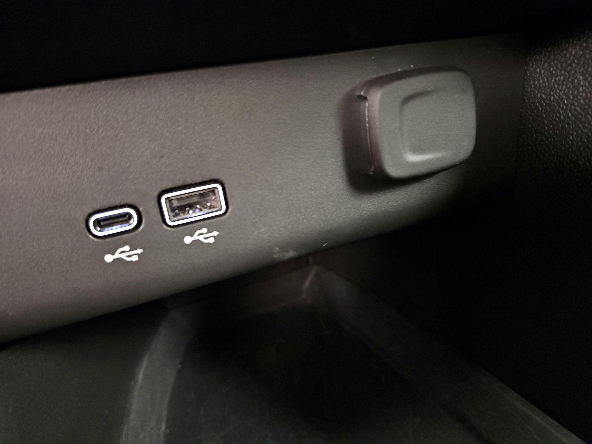 Thumbnail: 2025 Buick Encore GX - 18