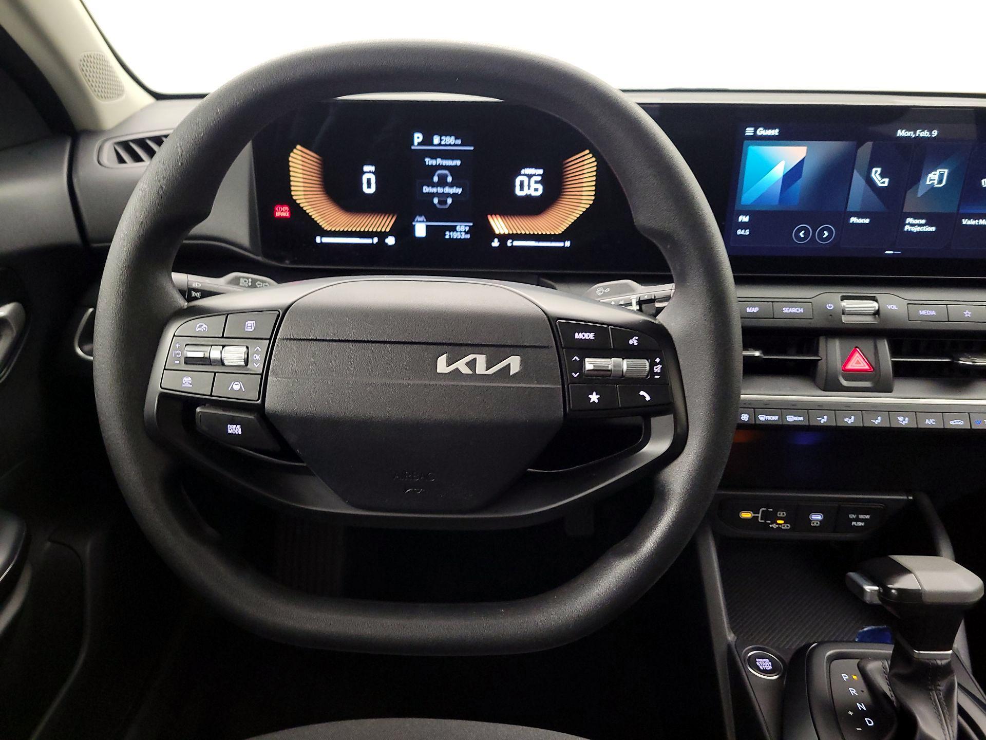 Thumbnail: 2025 Kia K4 - 10