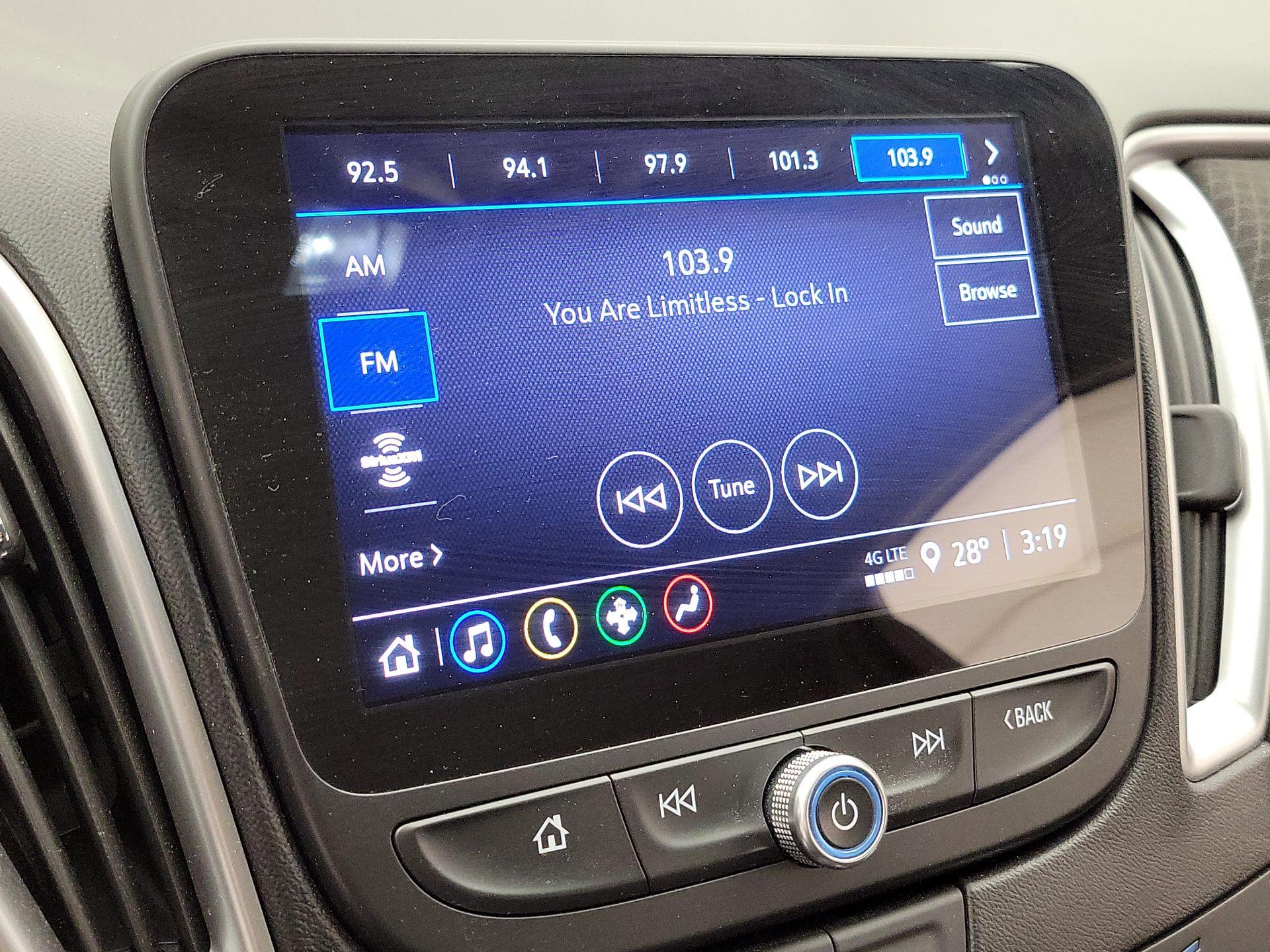 Thumbnail: 2024 Chevrolet Malibu - 15