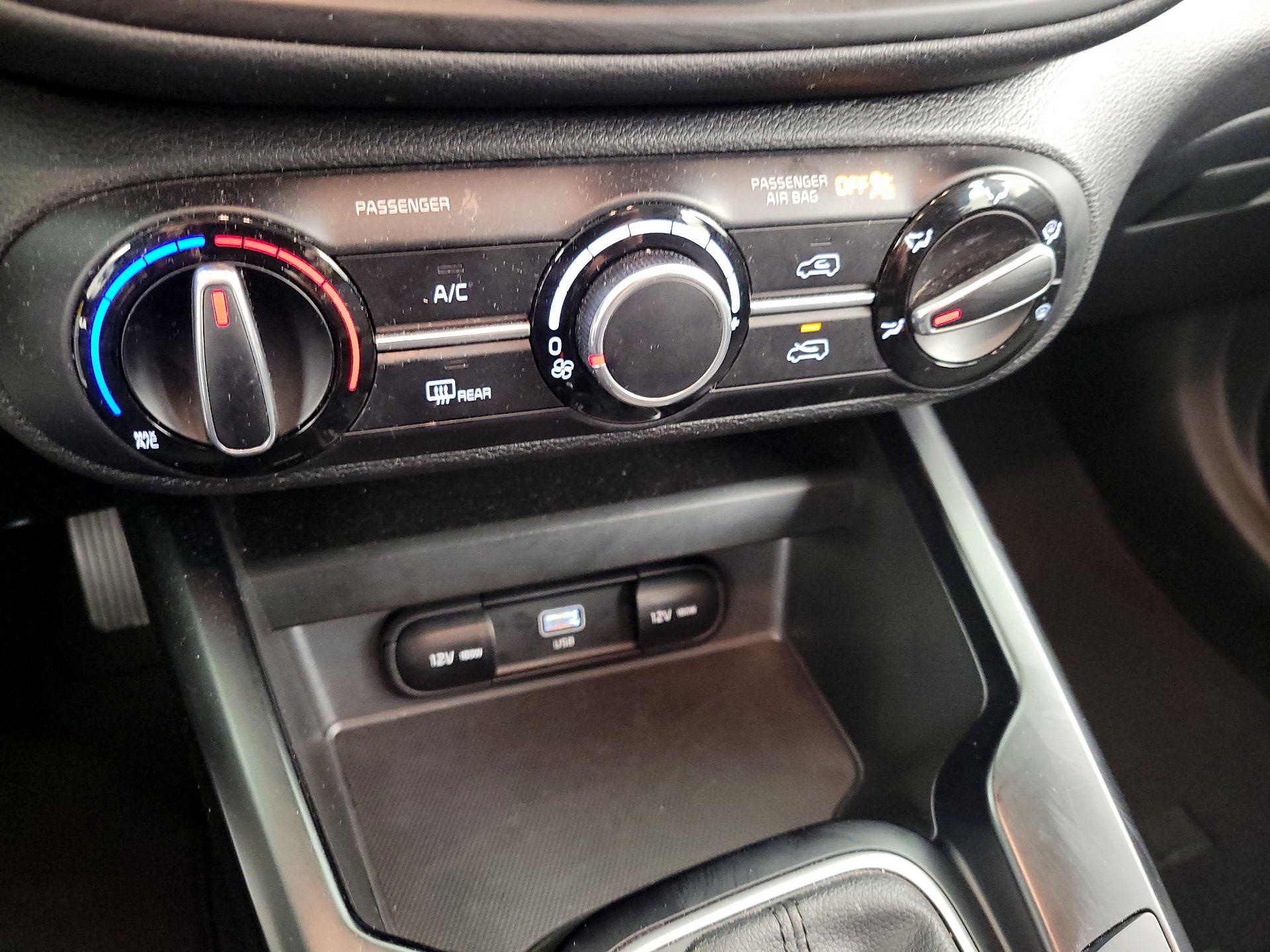 Thumbnail: 2025 Kia Soul - 16