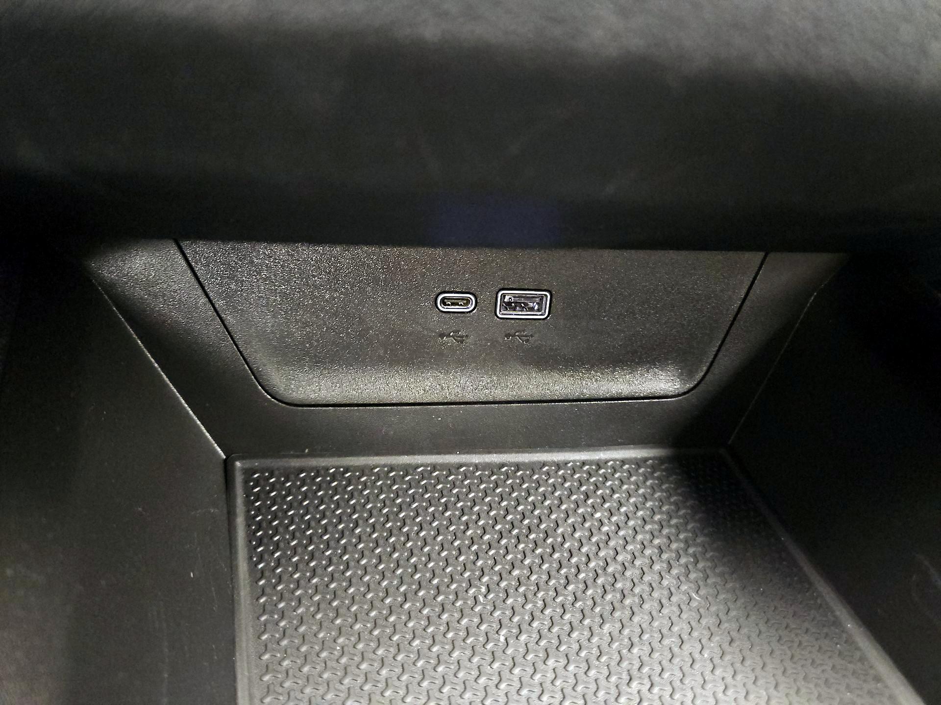 Thumbnail: 2025 Chevrolet Equinox - 19