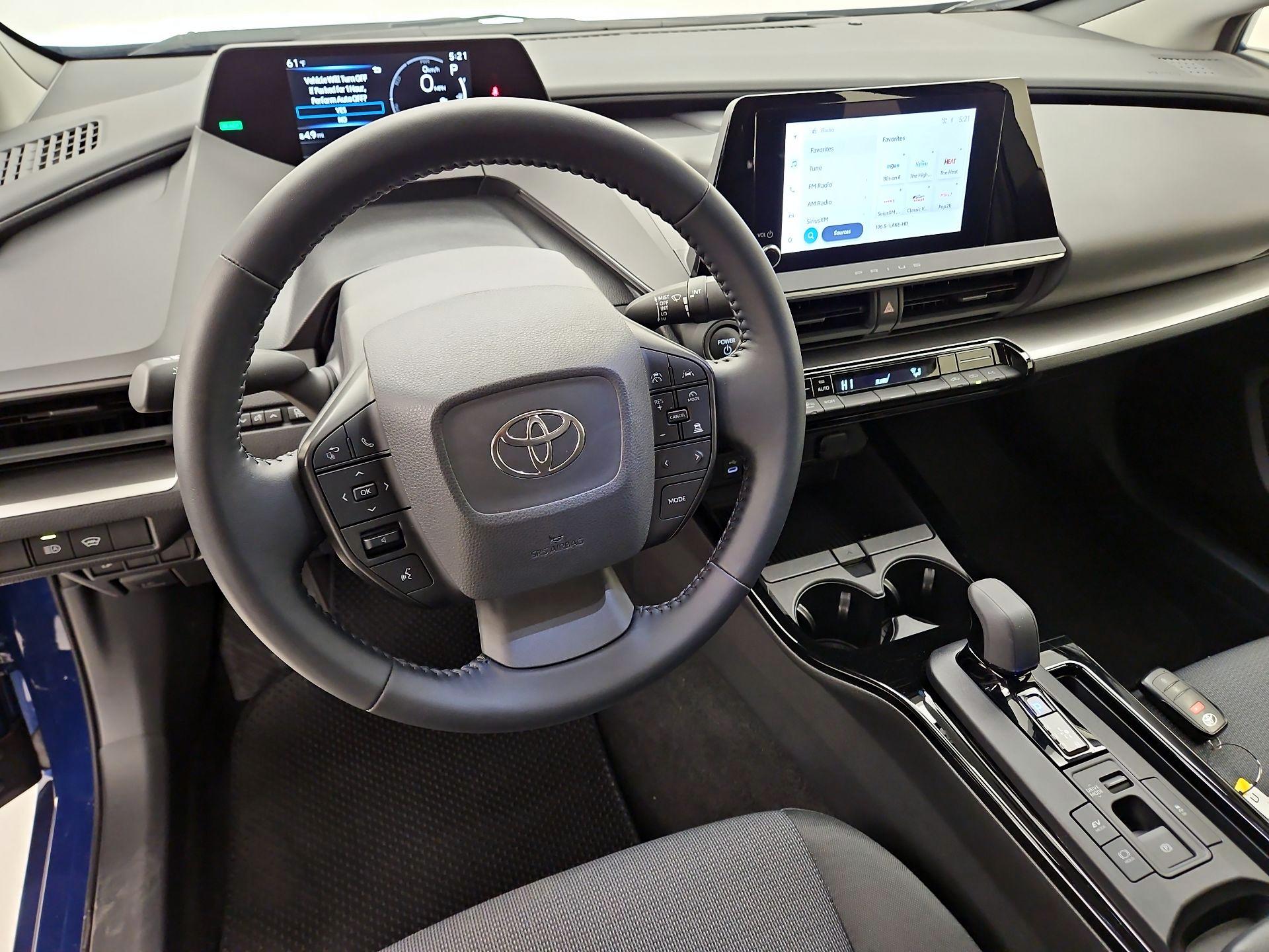 Thumbnail: 2025 Toyota Prius - 9