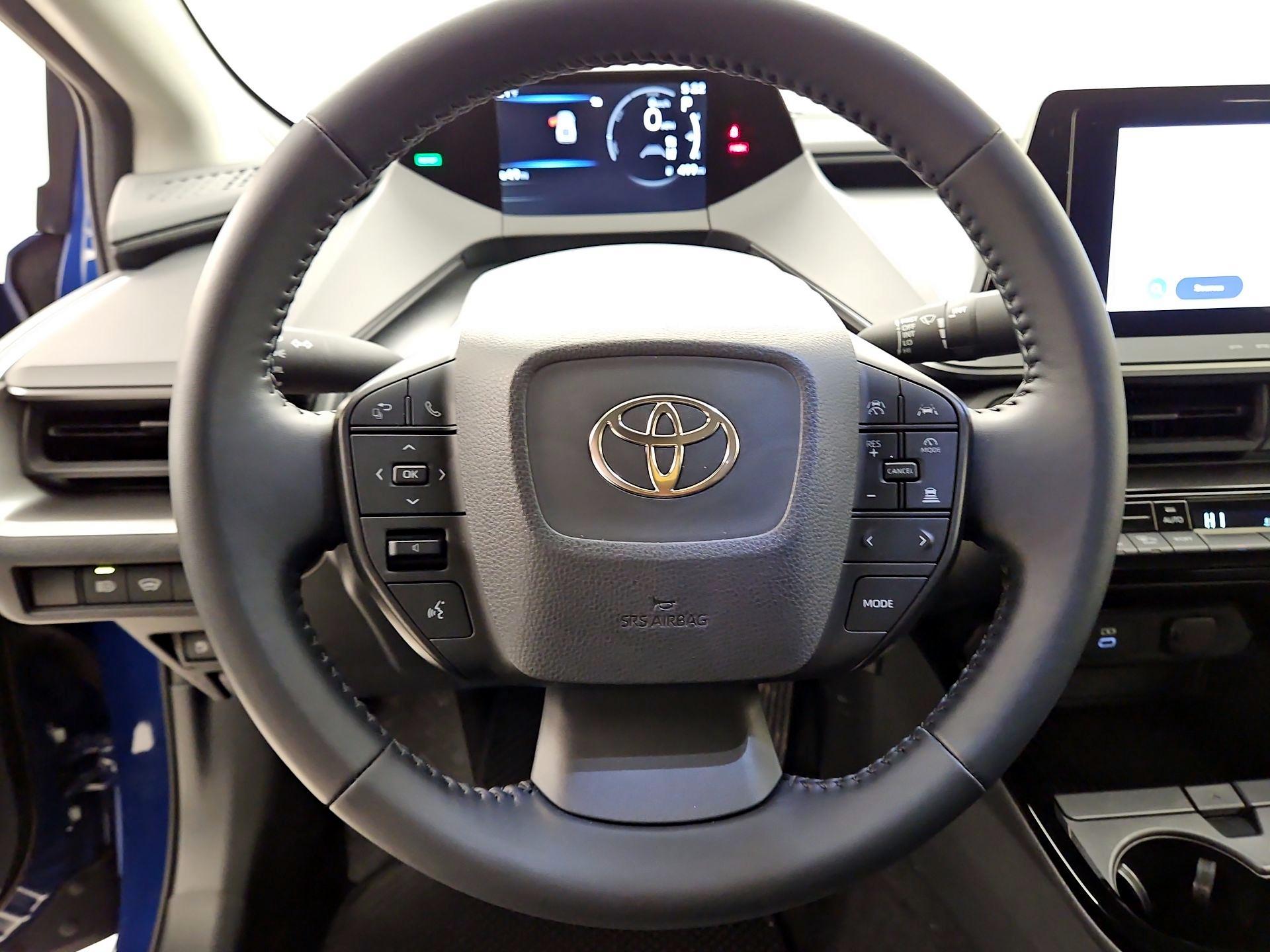 Thumbnail: 2025 Toyota Prius - 10