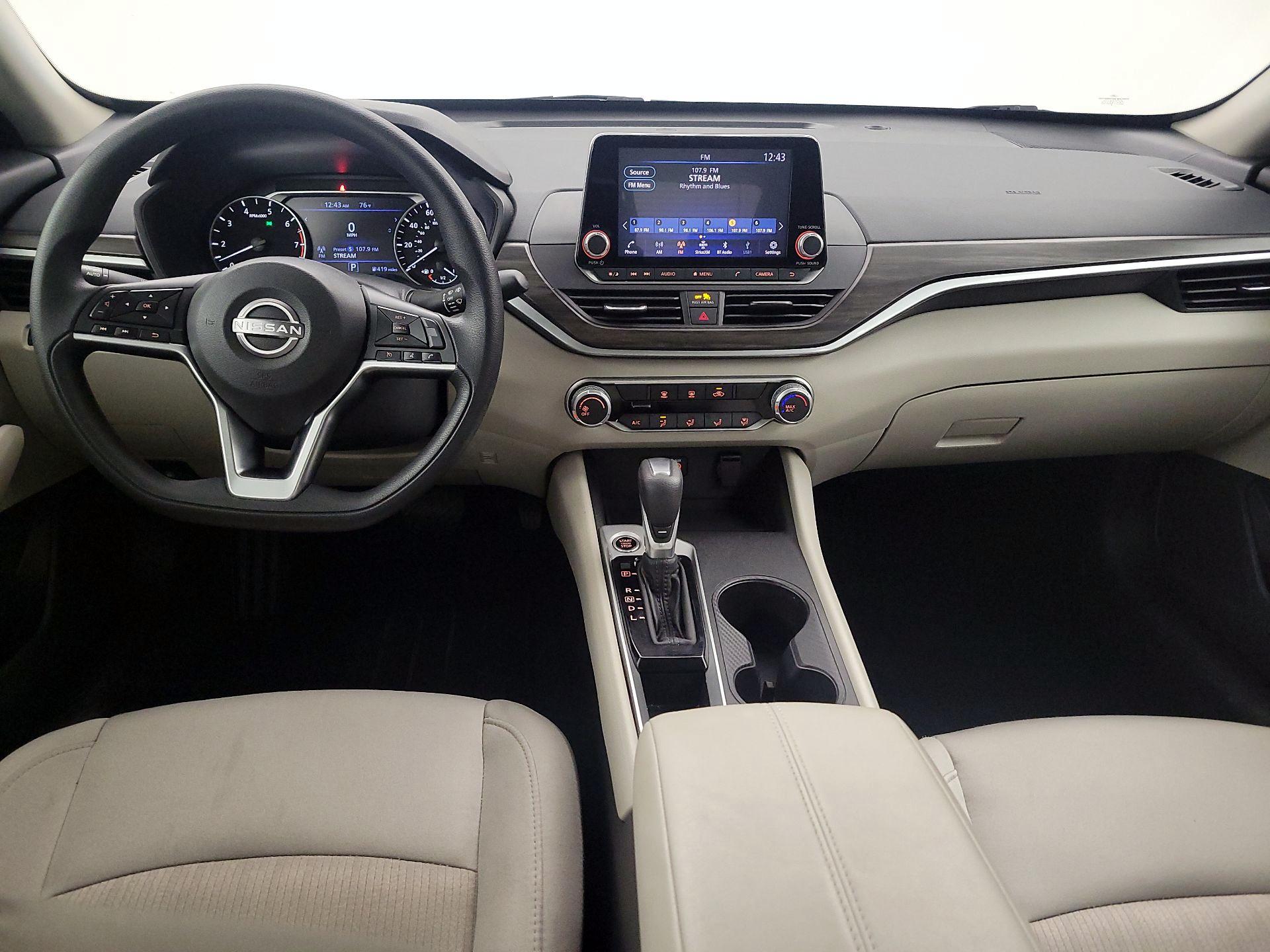 Thumbnail: 2025 Nissan Altima - 9