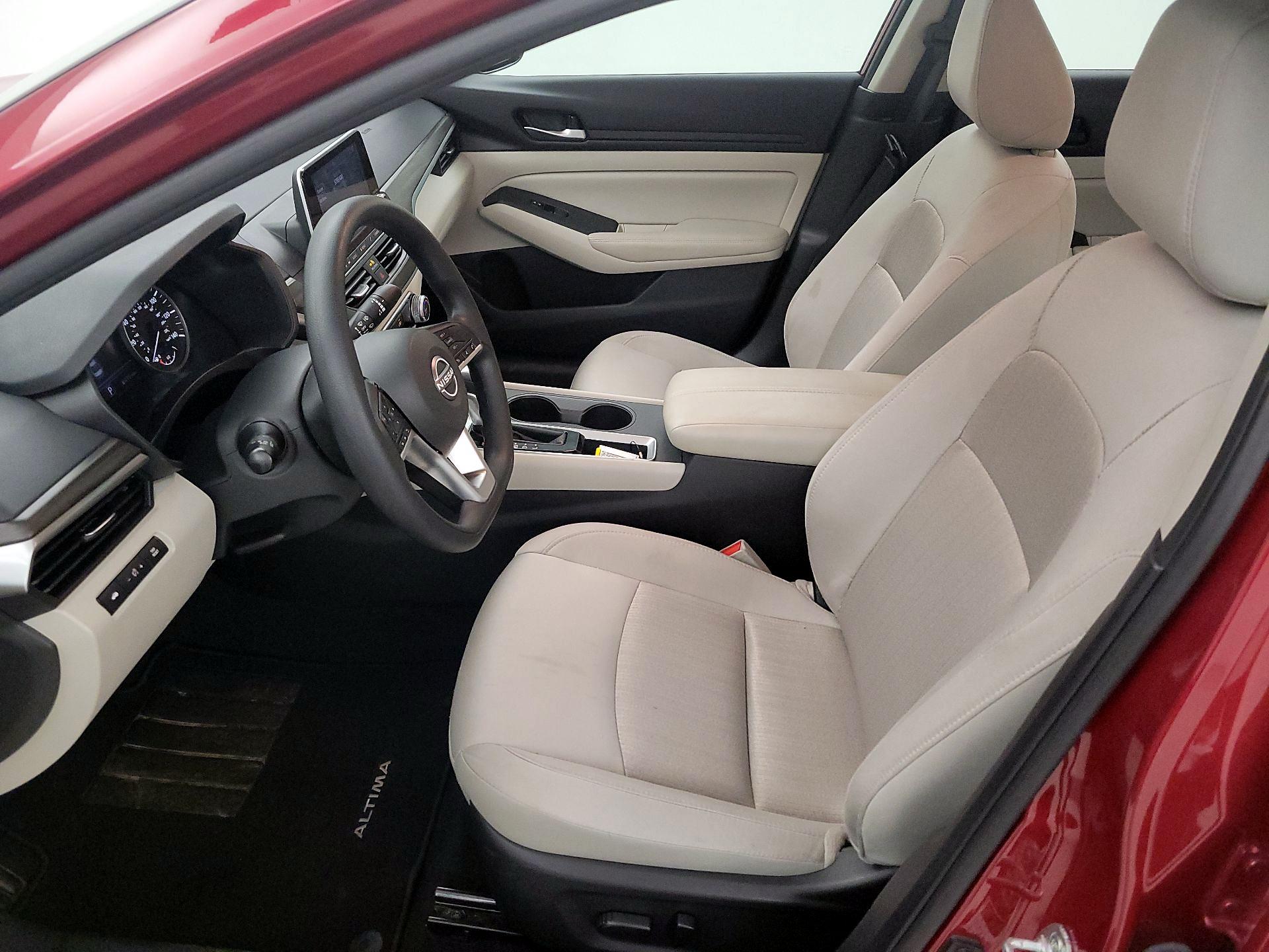 Thumbnail: 2025 Nissan Altima - 11