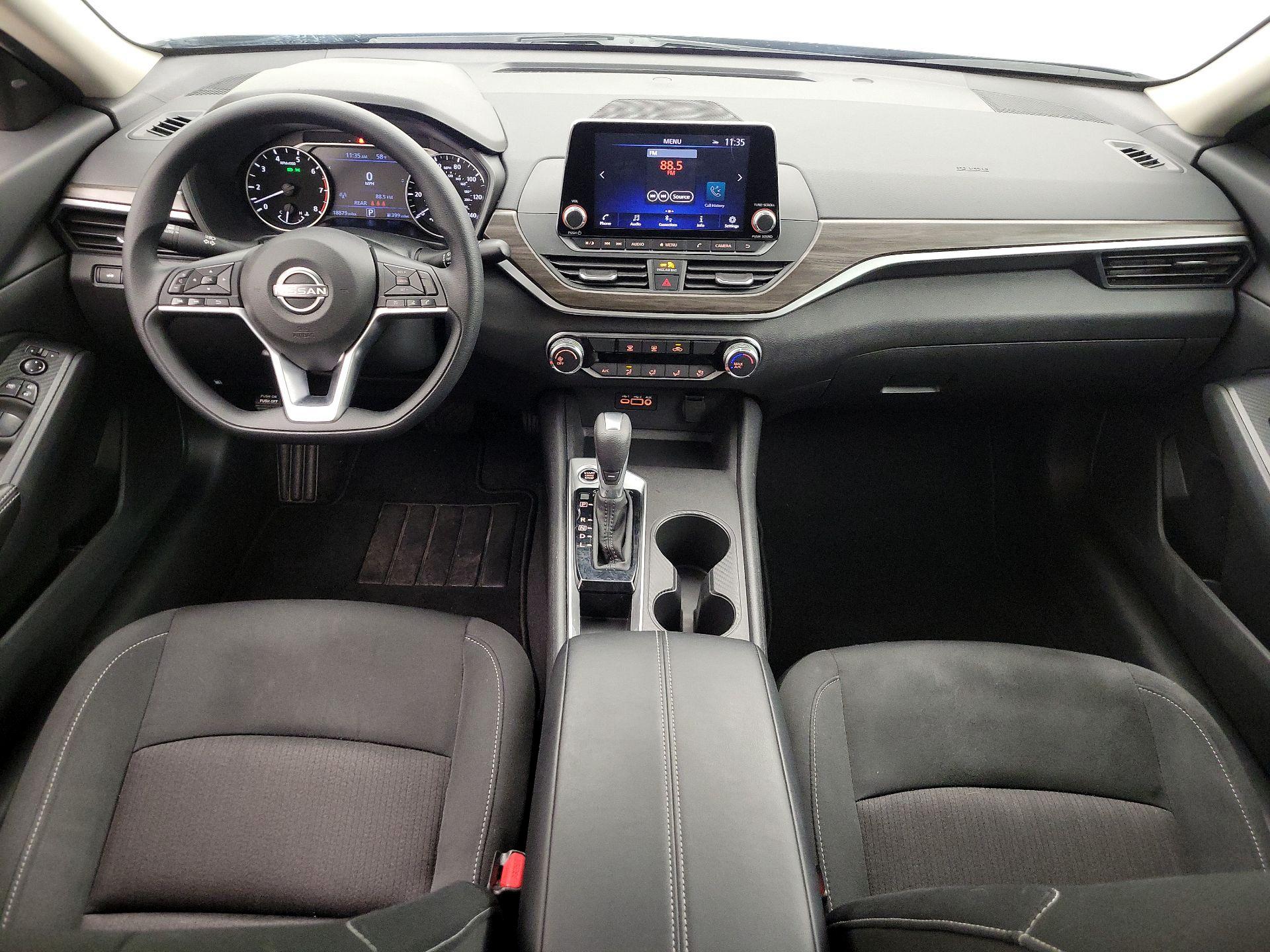 Thumbnail: 2025 Nissan Altima - 9