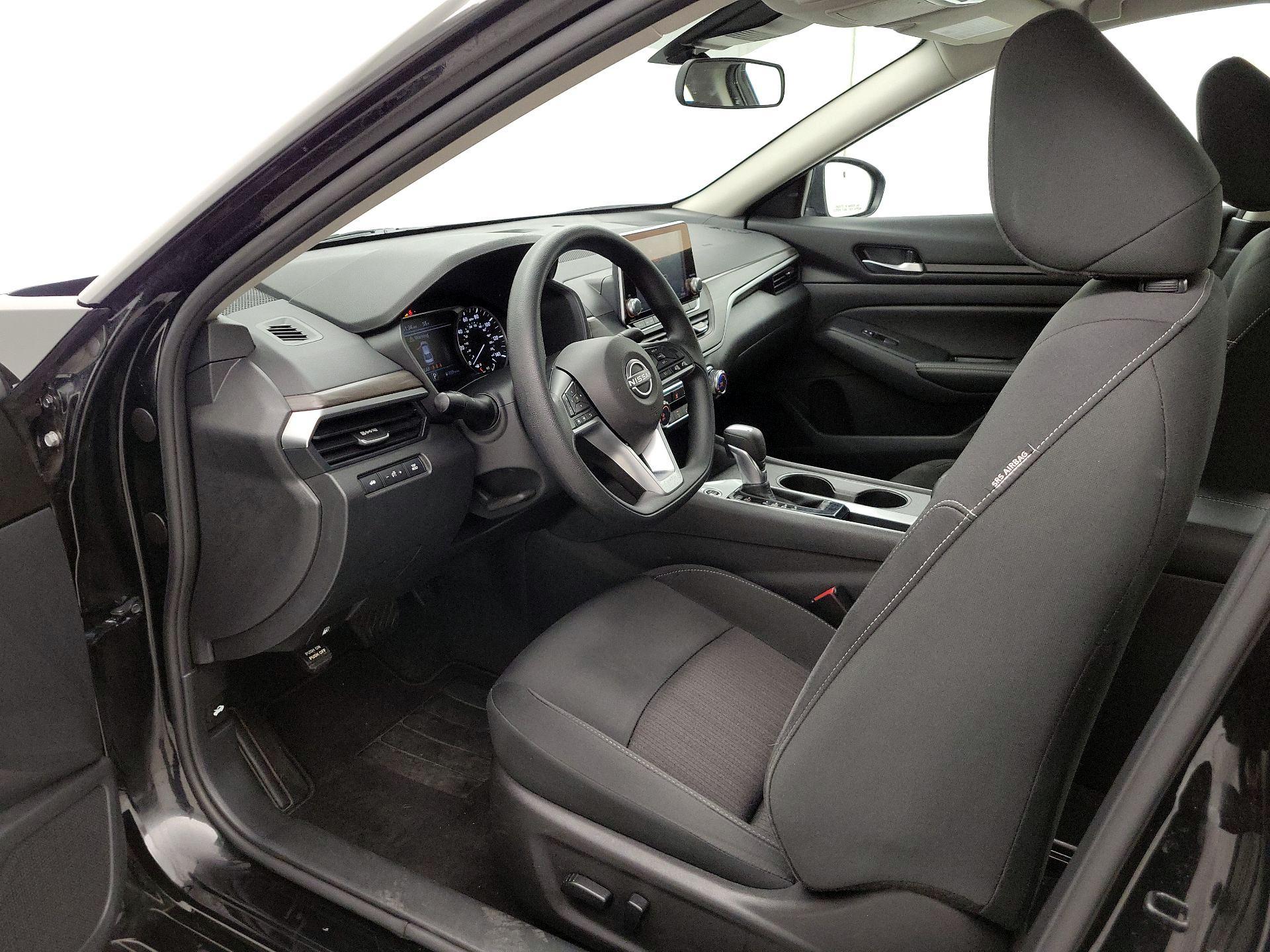 Thumbnail: 2025 Nissan Altima - 11