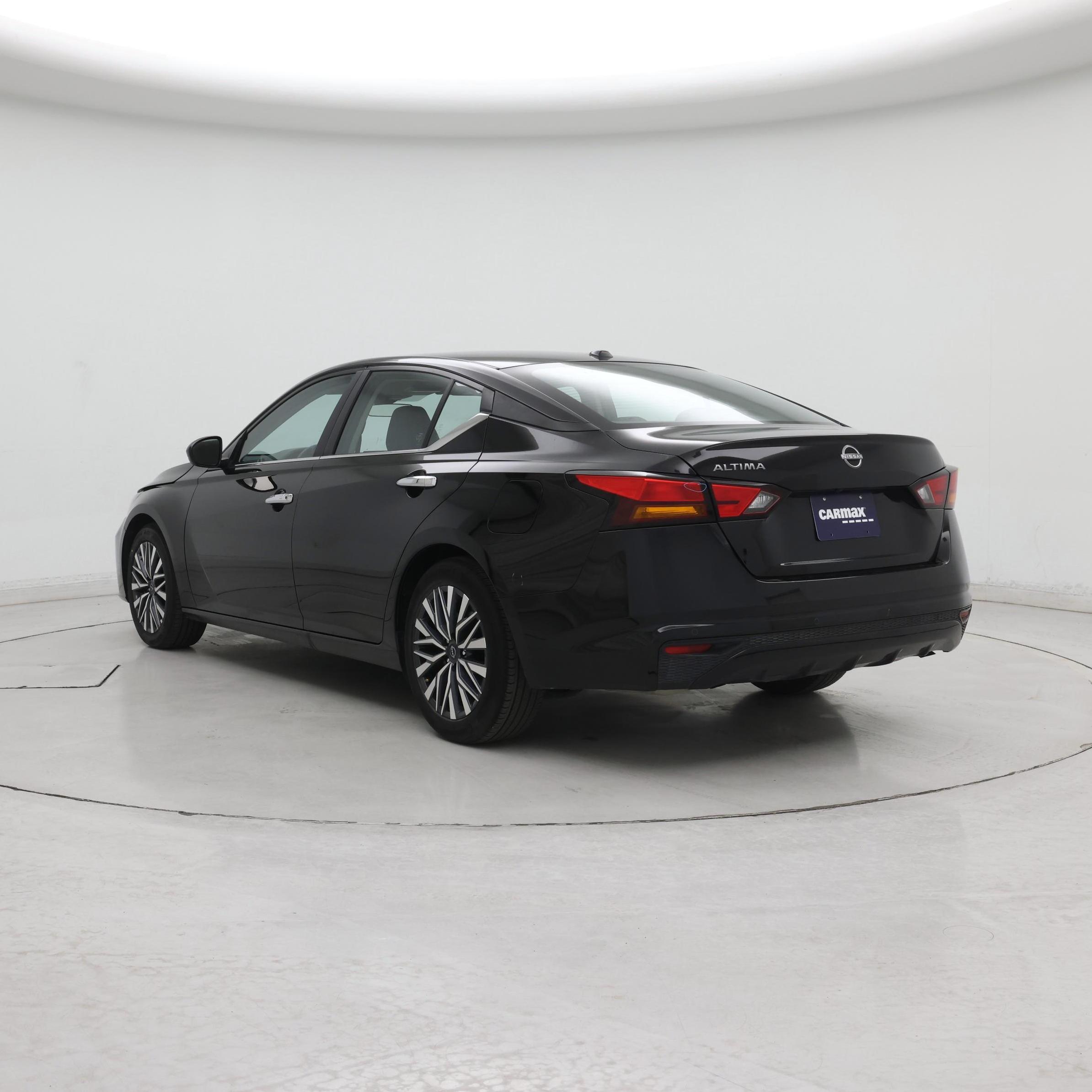 Thumbnail: 2025 Nissan Altima - 2