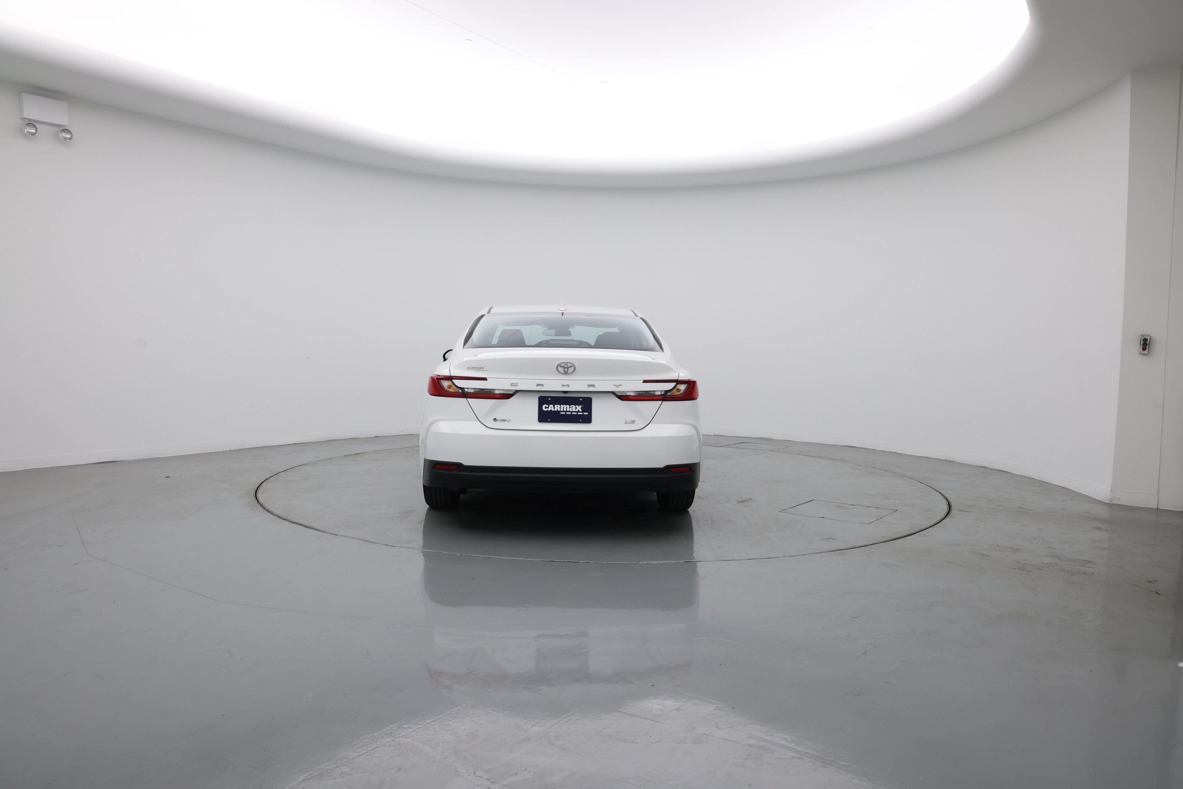 Thumbnail: 2025 Toyota Camry - 9