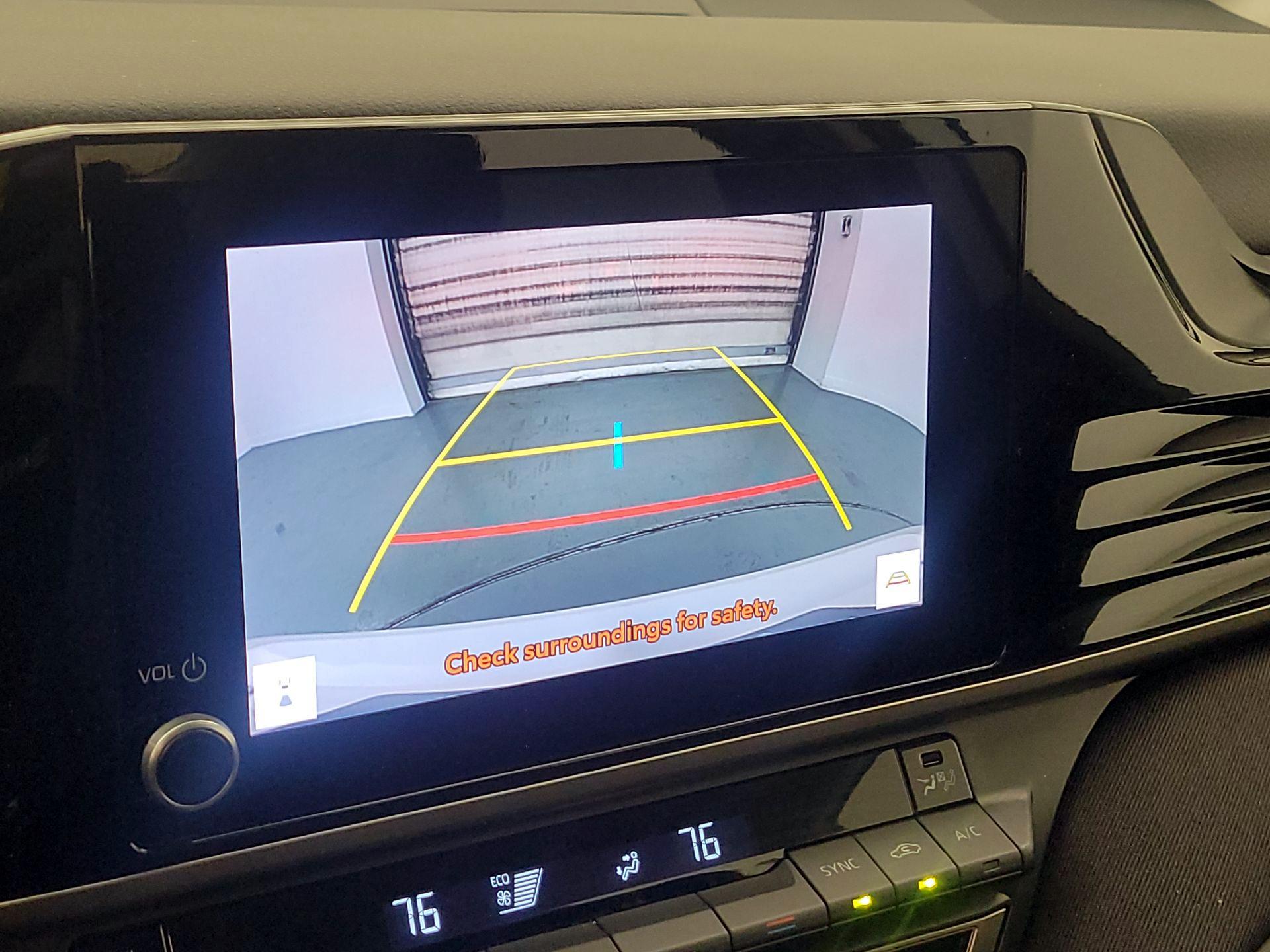 Thumbnail: 2025 Toyota Camry - 14