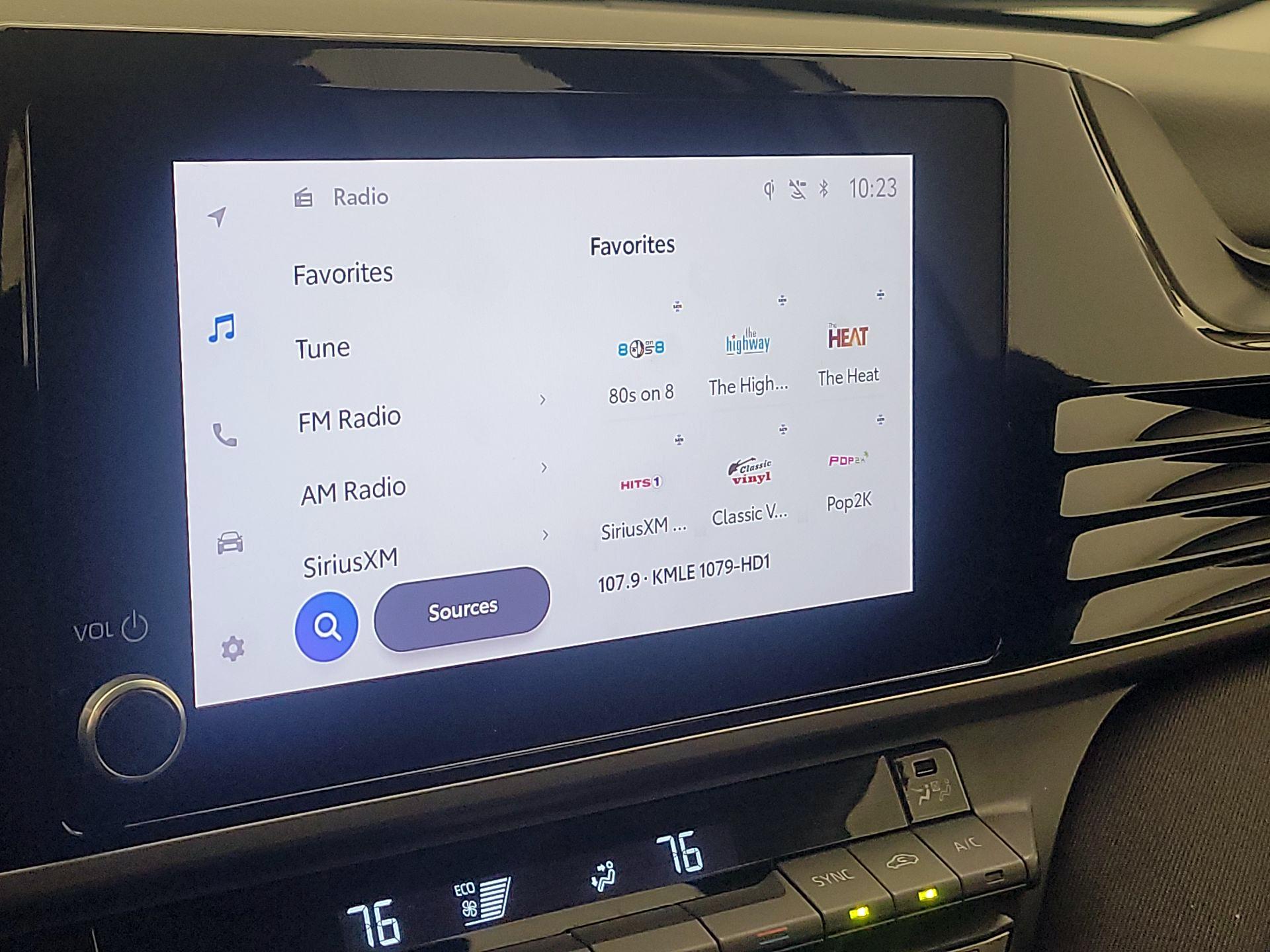 Thumbnail: 2025 Toyota Camry - 15