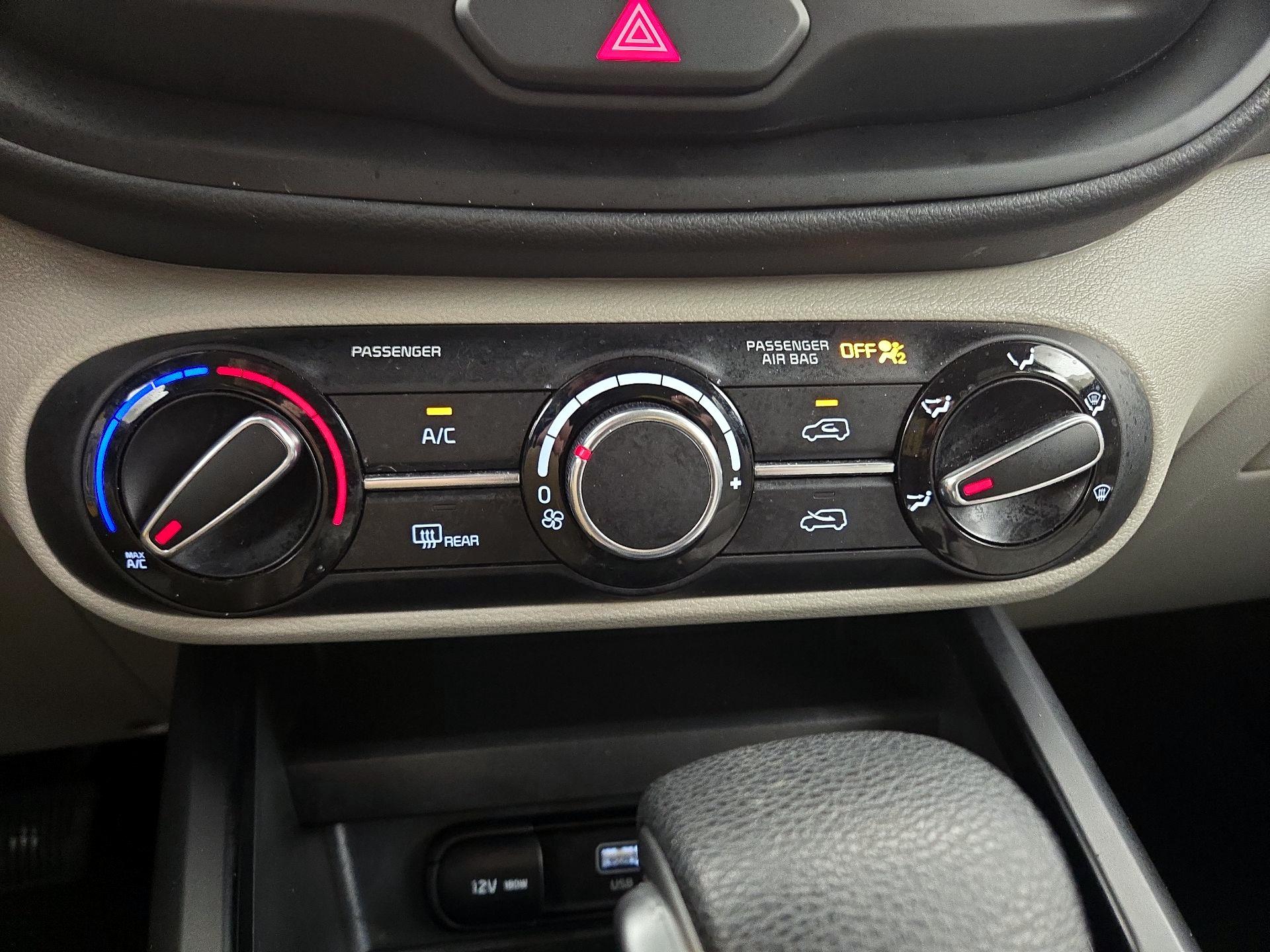 Thumbnail: 2025 Kia Soul - 16