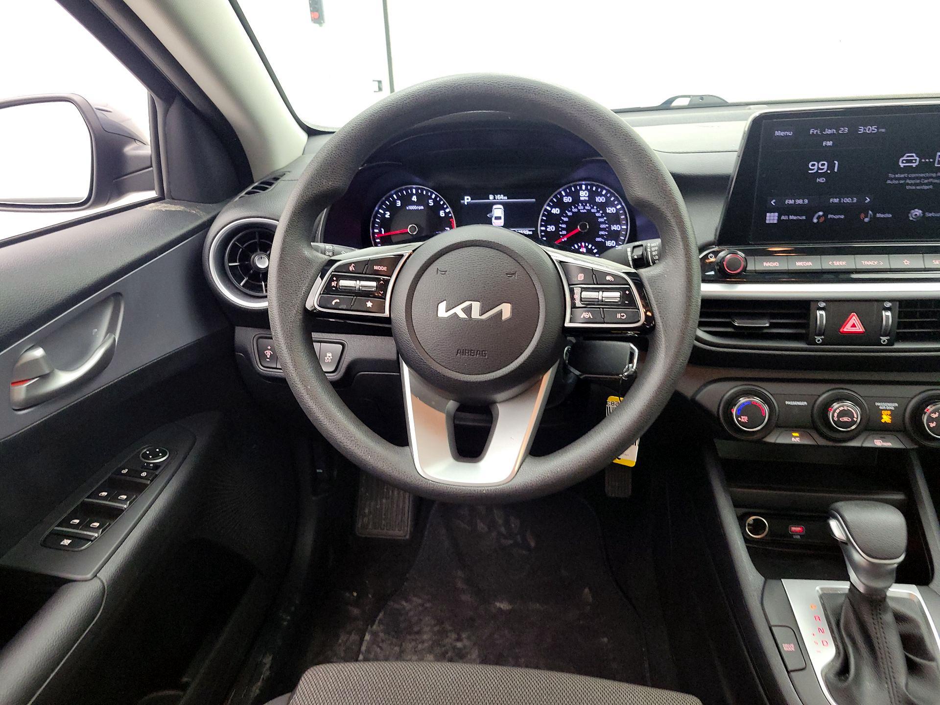 Thumbnail: 2024 Kia Forte - 10