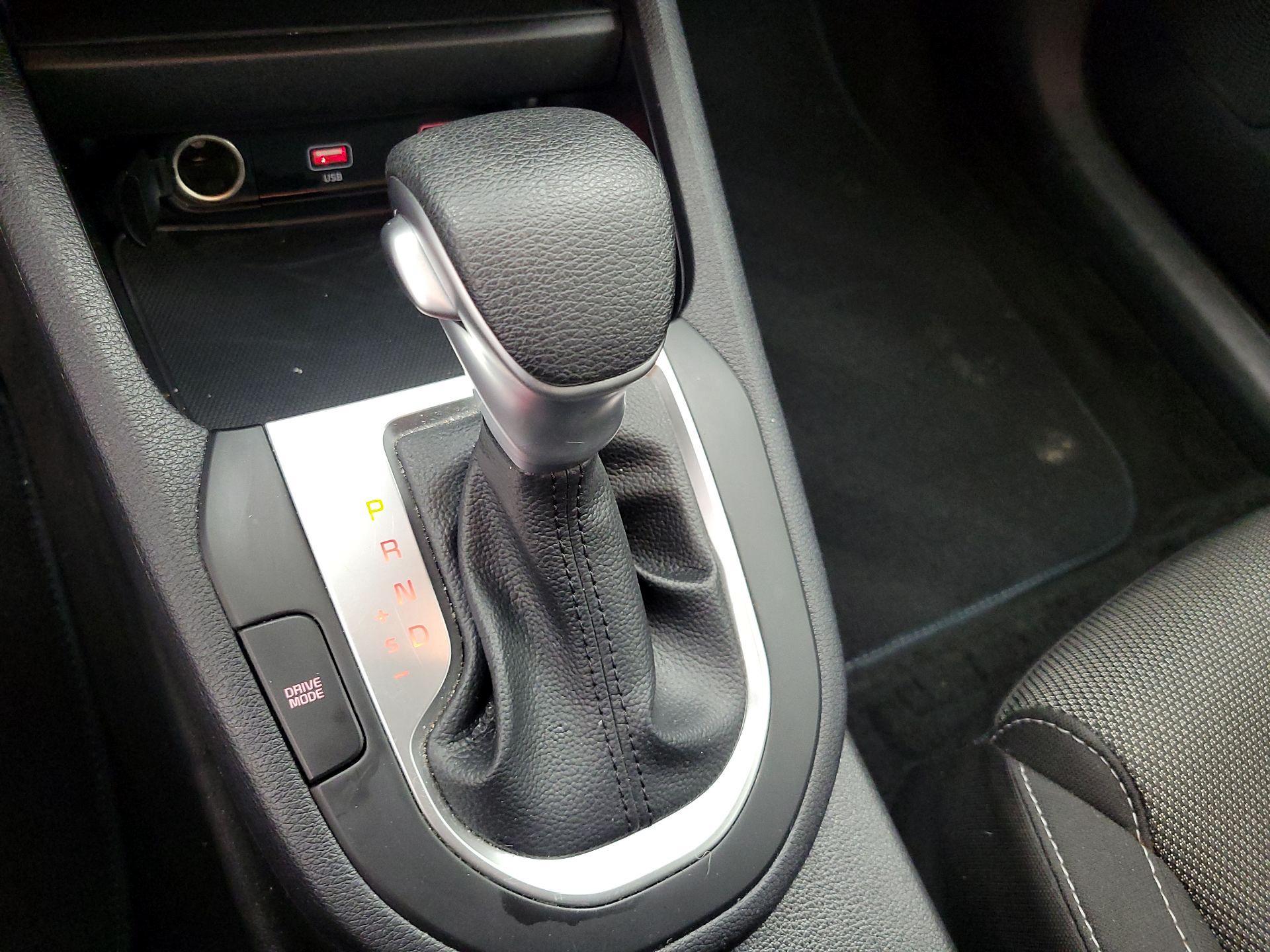 Thumbnail: 2024 Kia Forte - 17