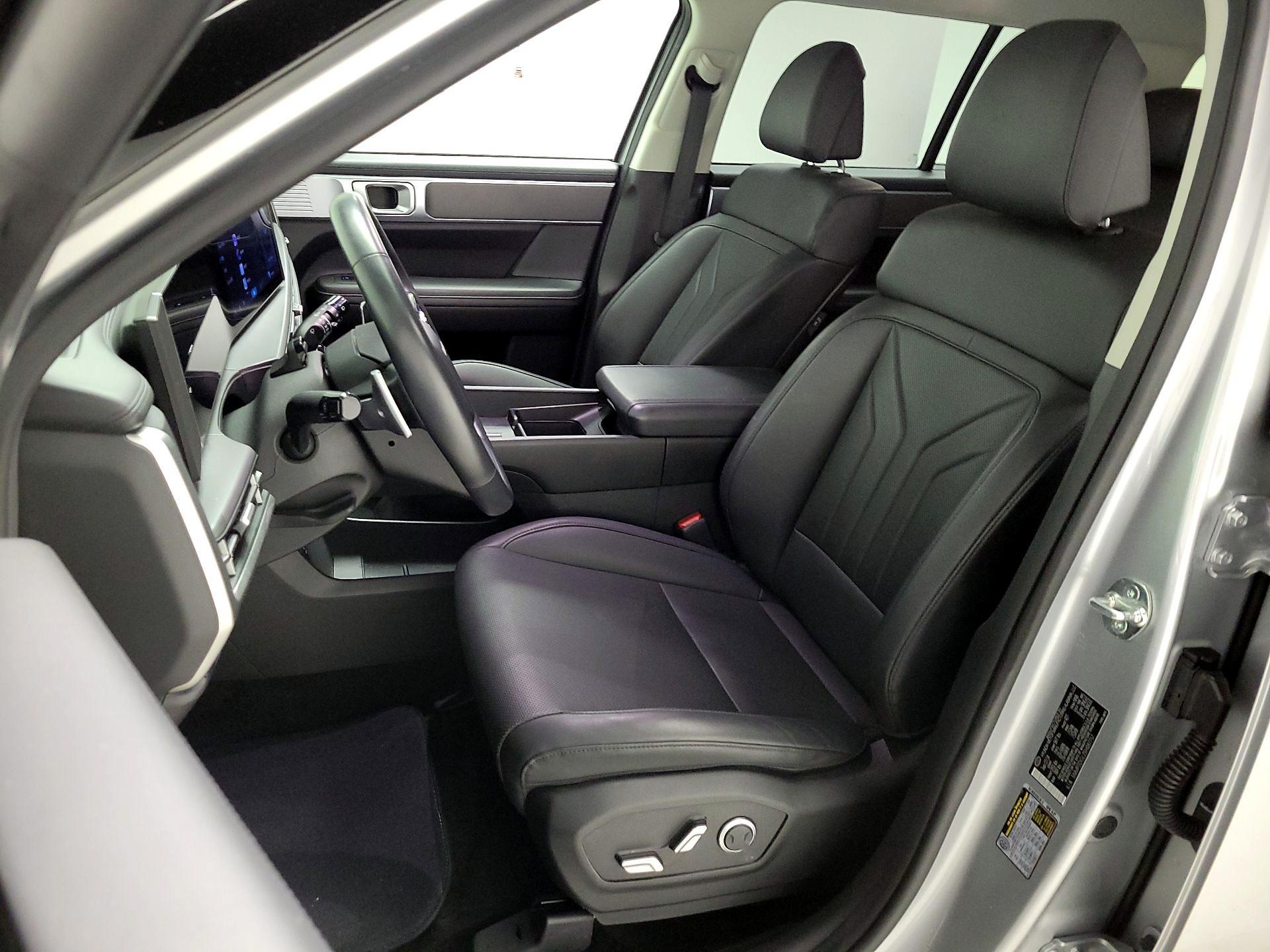 Thumbnail: 2025 Hyundai Santa Fe - 11