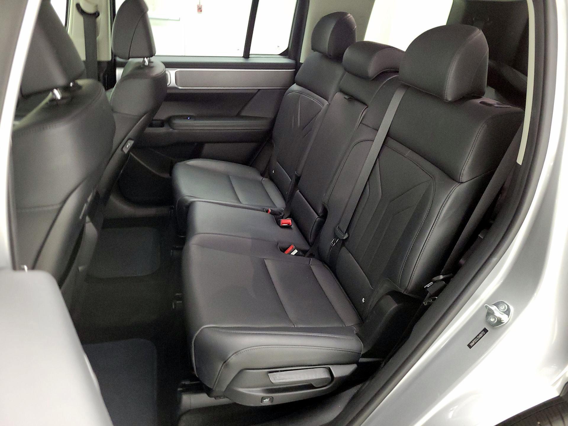 Thumbnail: 2025 Hyundai Santa Fe - 20