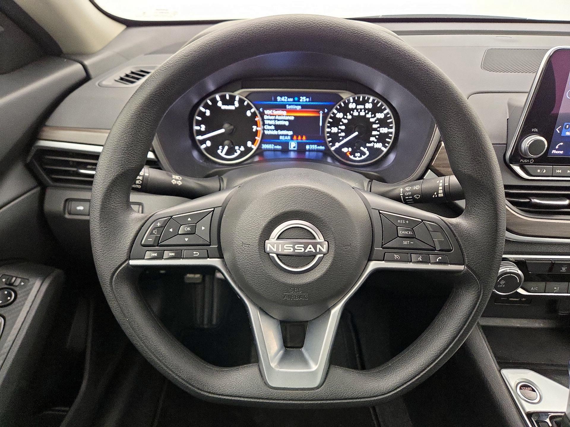 Thumbnail: 2025 Nissan Altima - 10