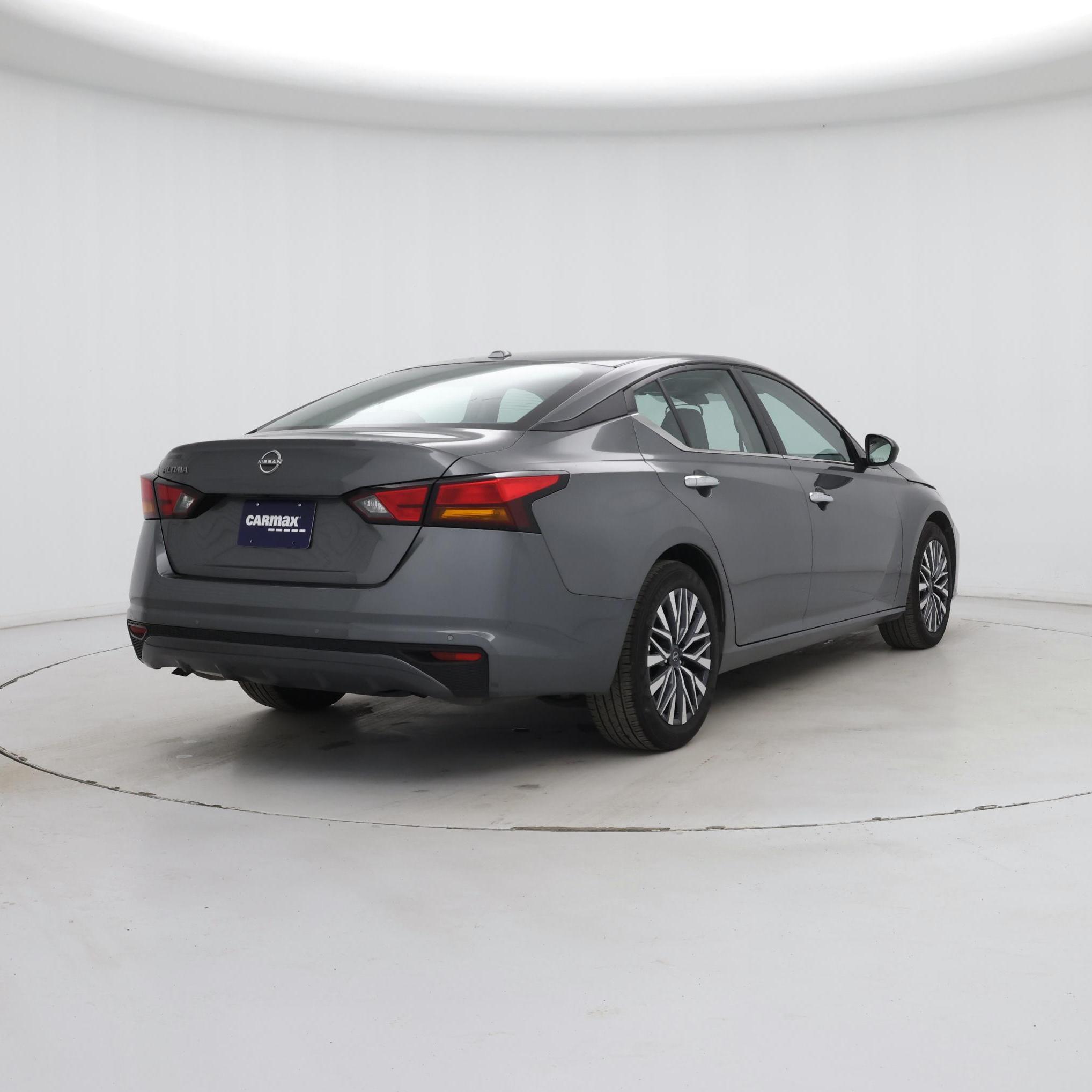 Thumbnail: 2025 Nissan Altima - 8