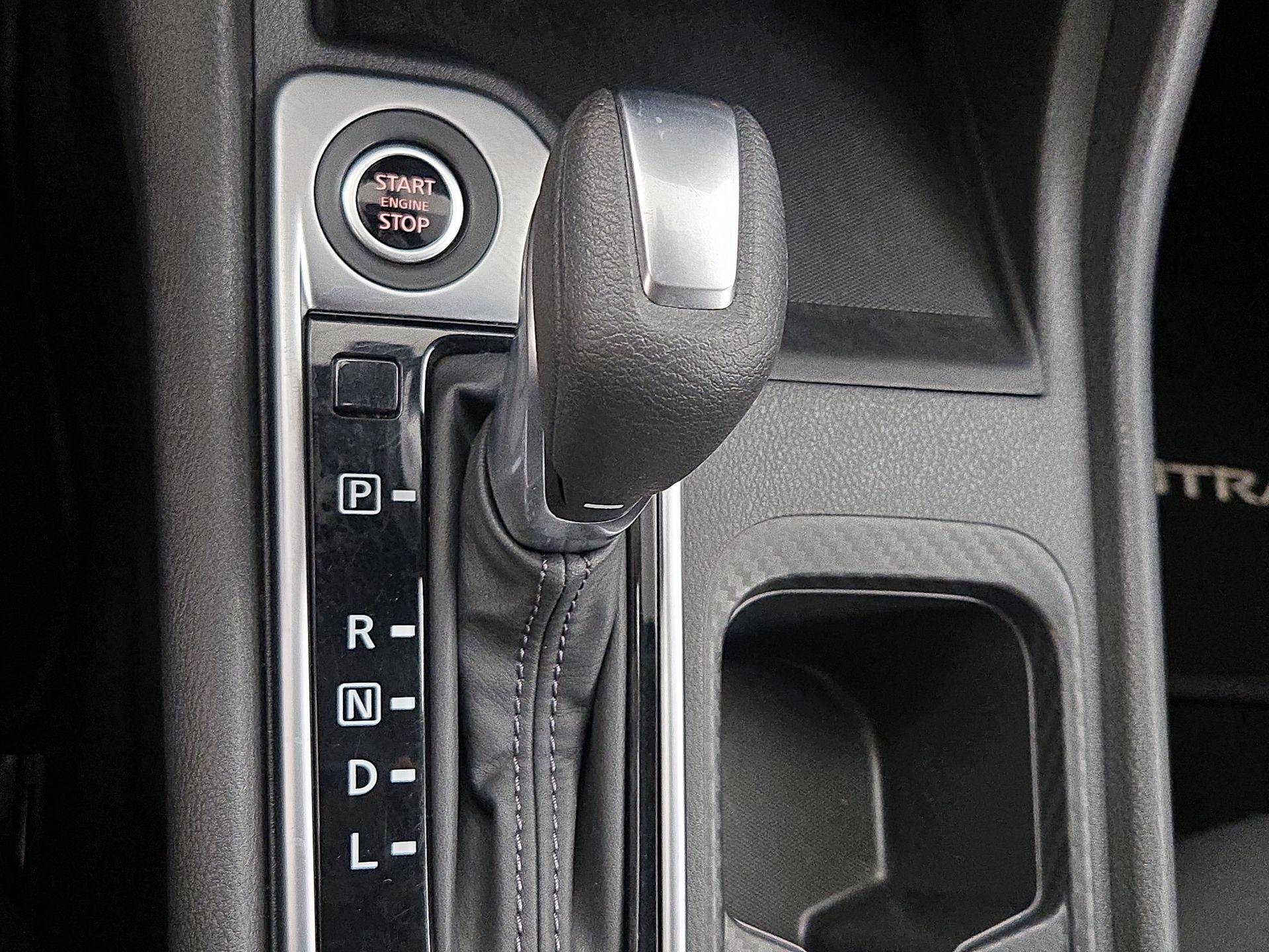 Thumbnail: 2025 Nissan Sentra - 17