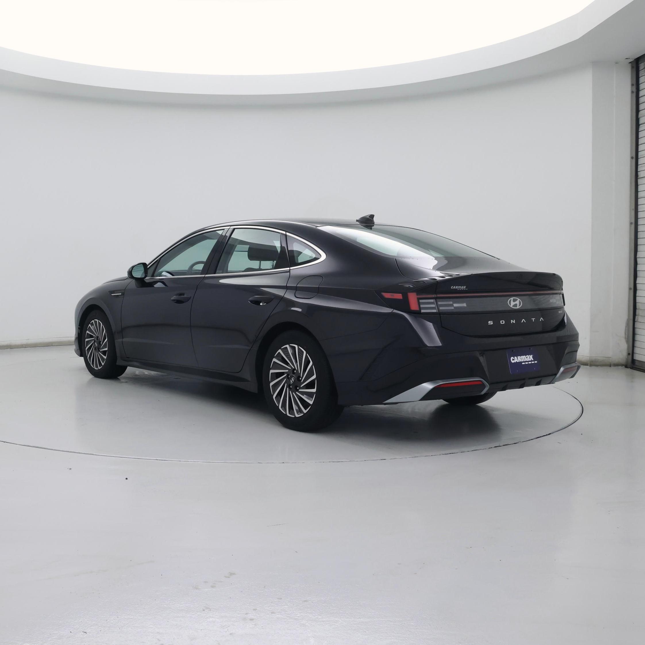 Thumbnail: 2025 Hyundai Sonata - 2