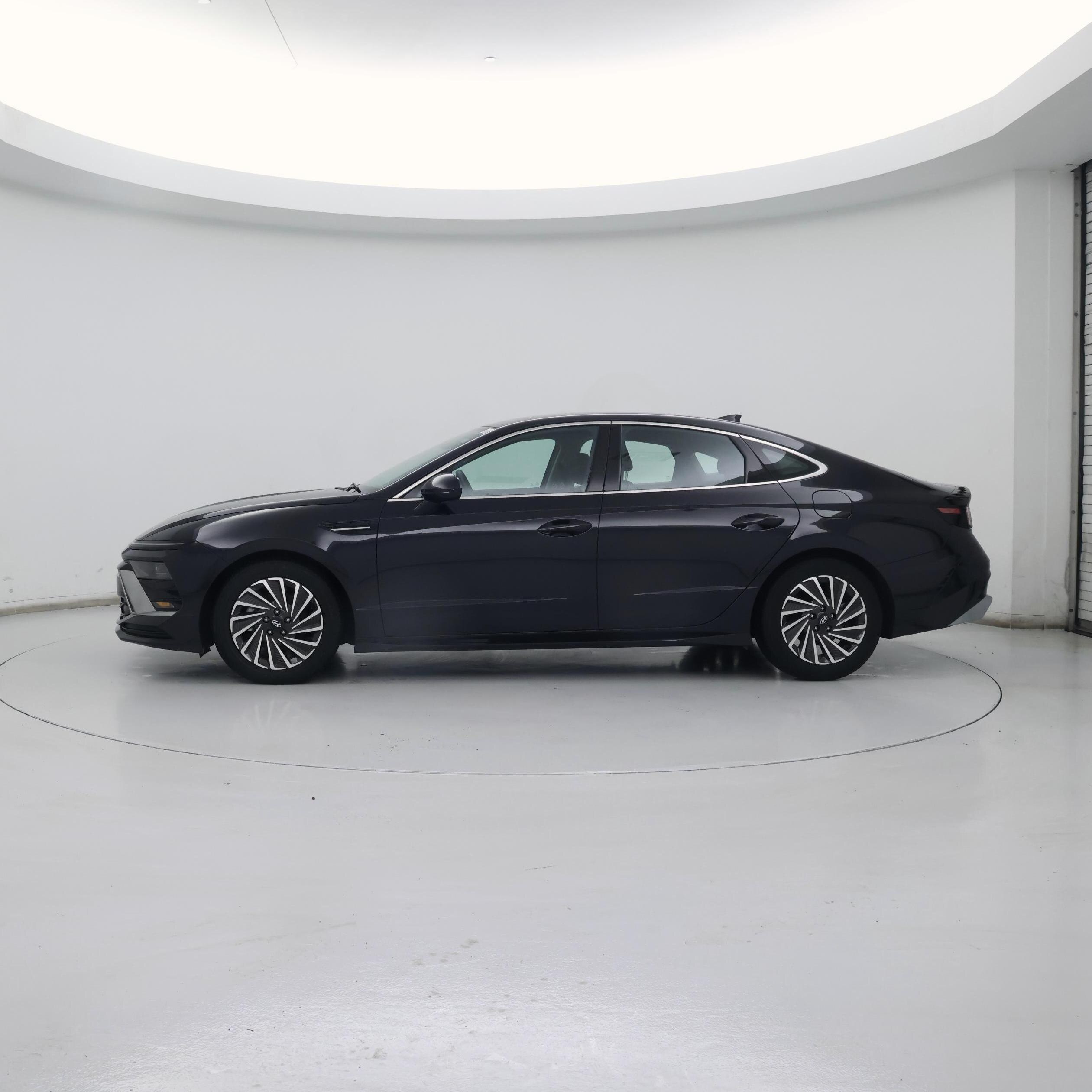 Thumbnail: 2025 Hyundai Sonata - 3