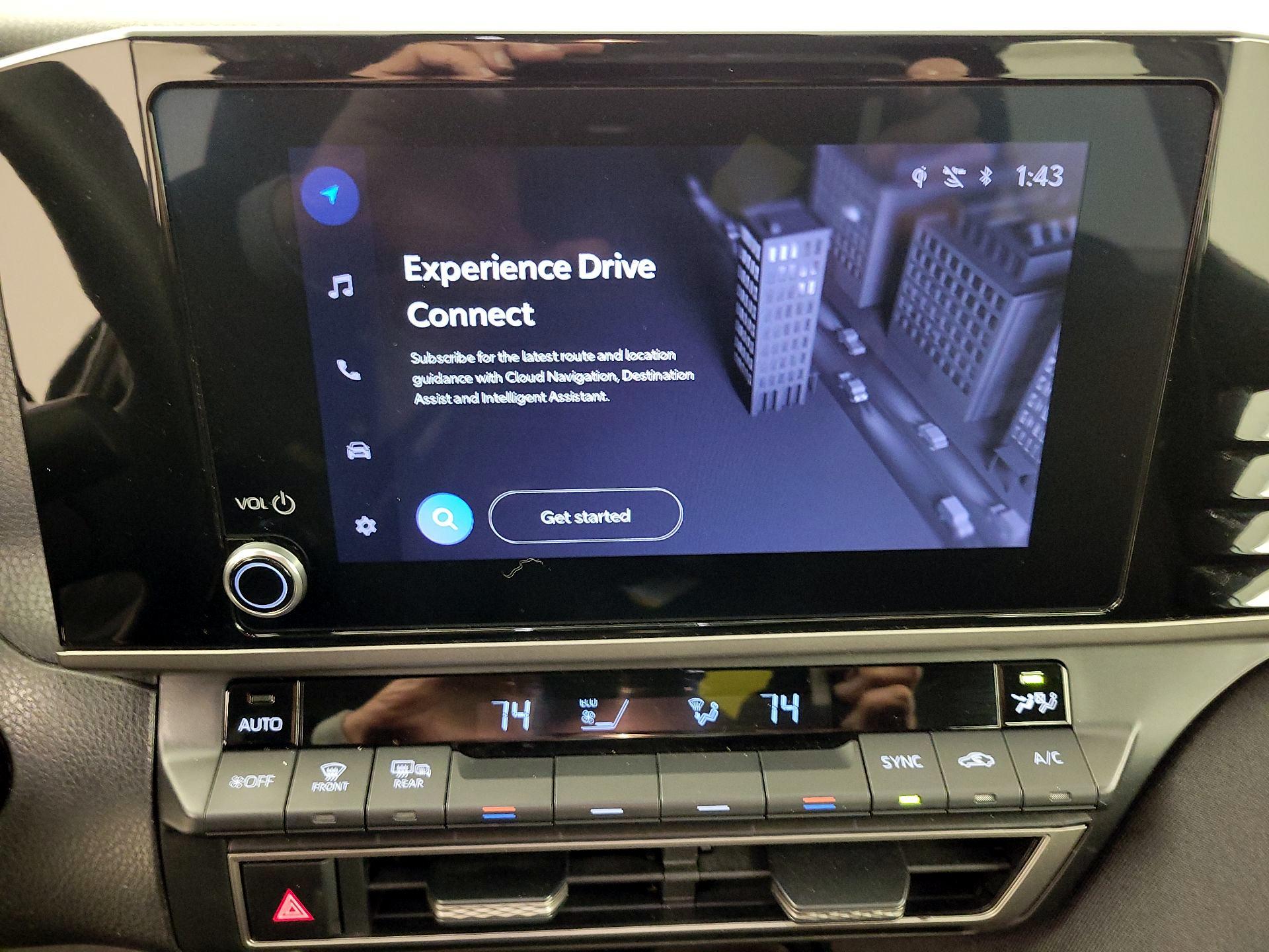 Thumbnail: 2025 Toyota Camry - 14