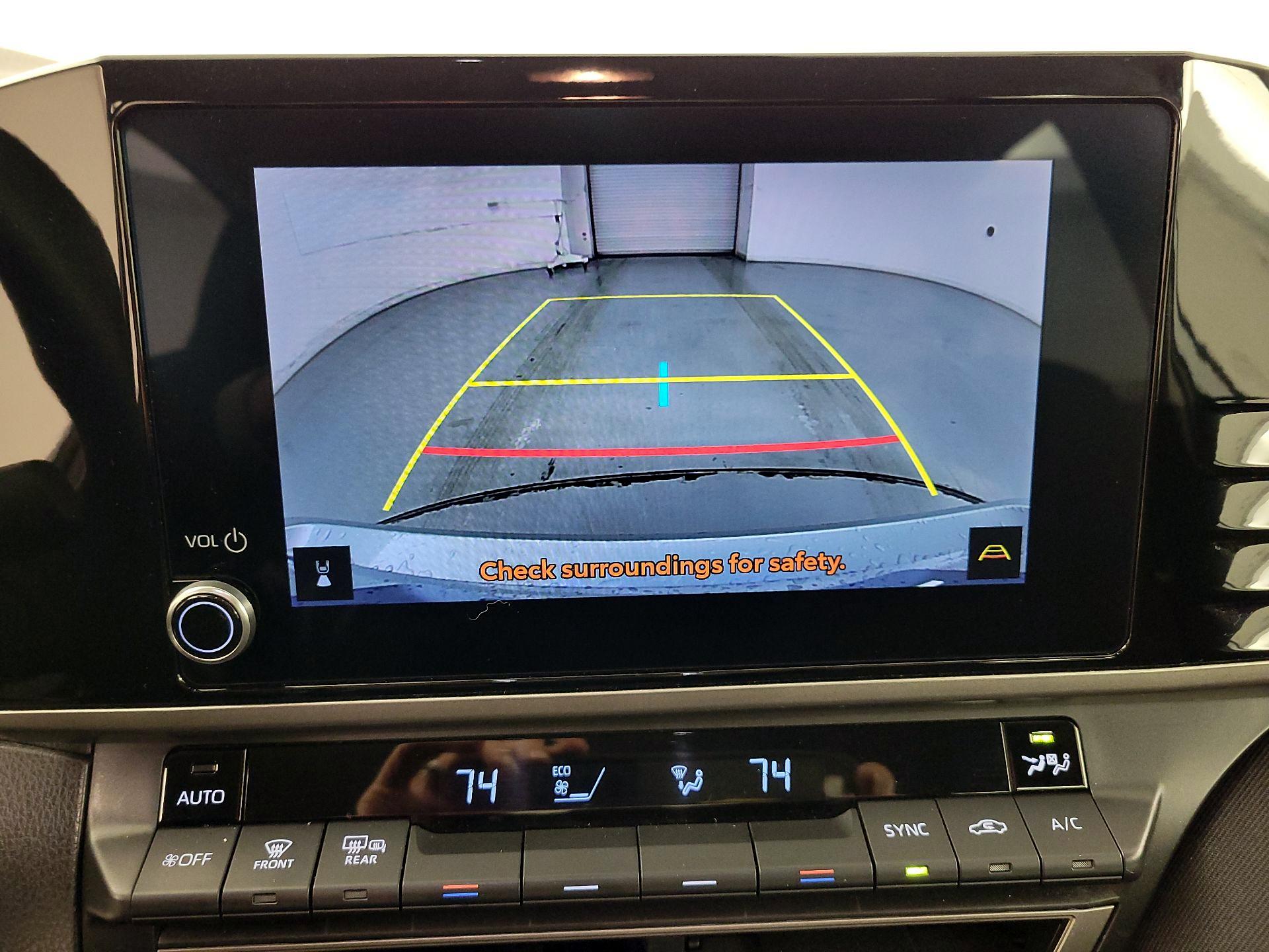 Thumbnail: 2025 Toyota Camry - 15