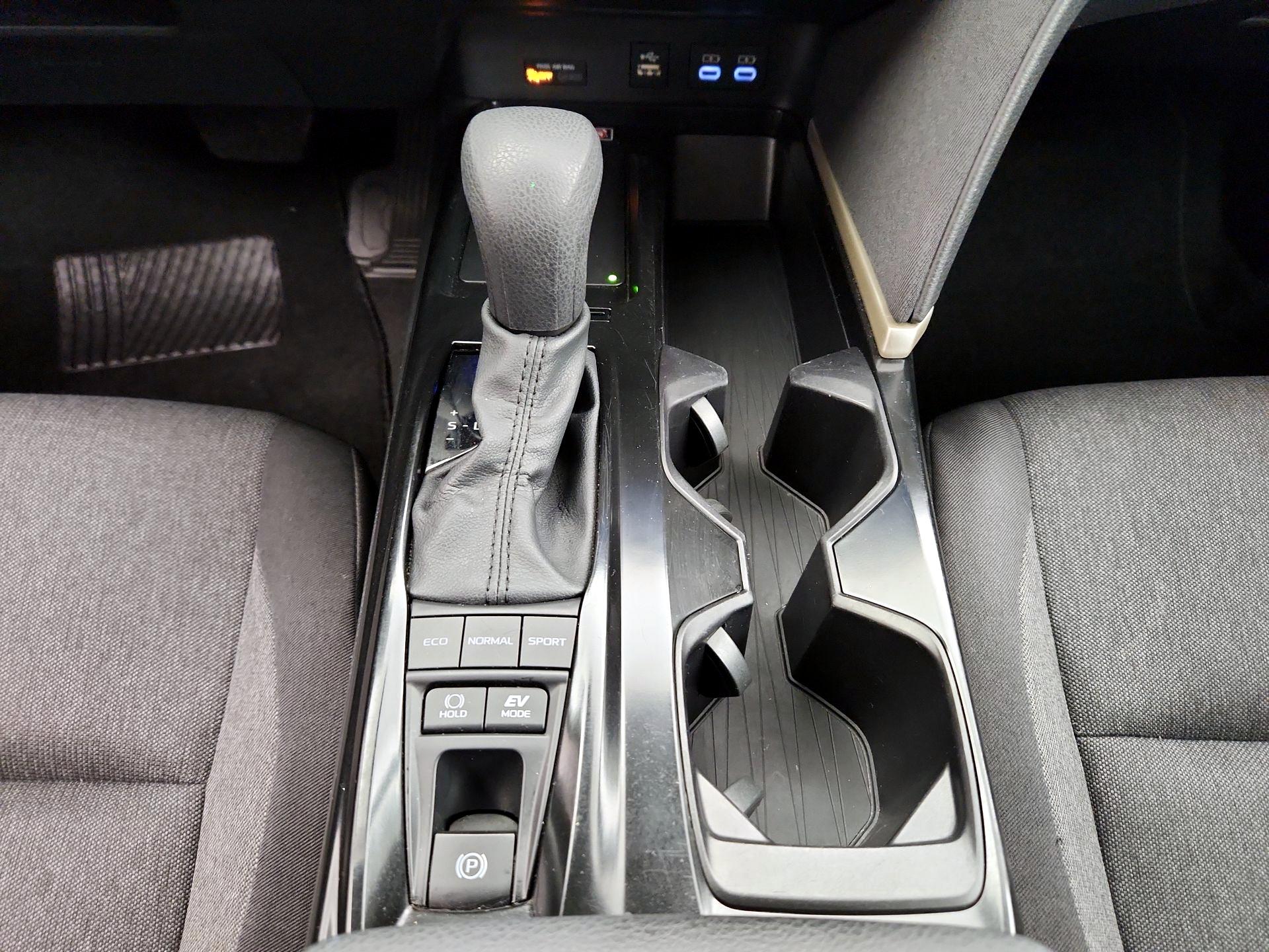 Thumbnail: 2025 Toyota Camry - 17