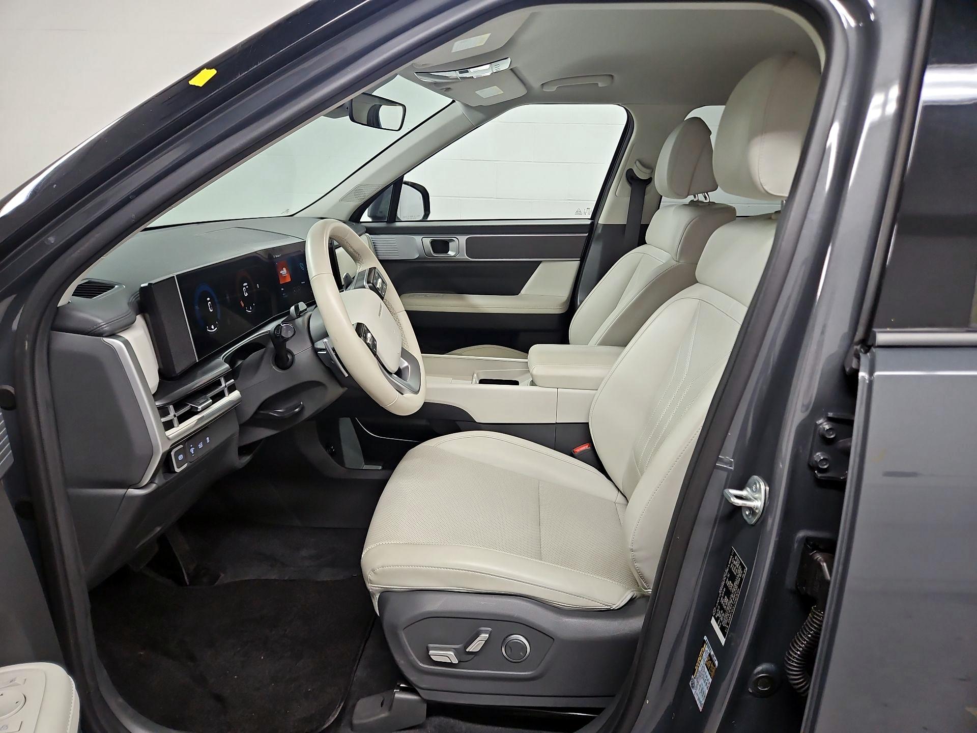 Thumbnail: 2025 Hyundai Santa Fe - 11