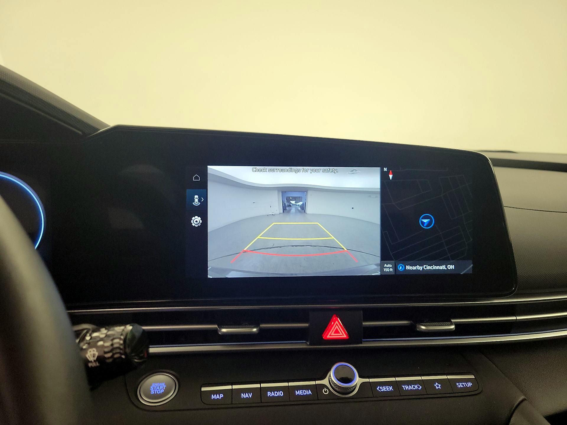 Thumbnail: 2025 Hyundai Elantra - 15