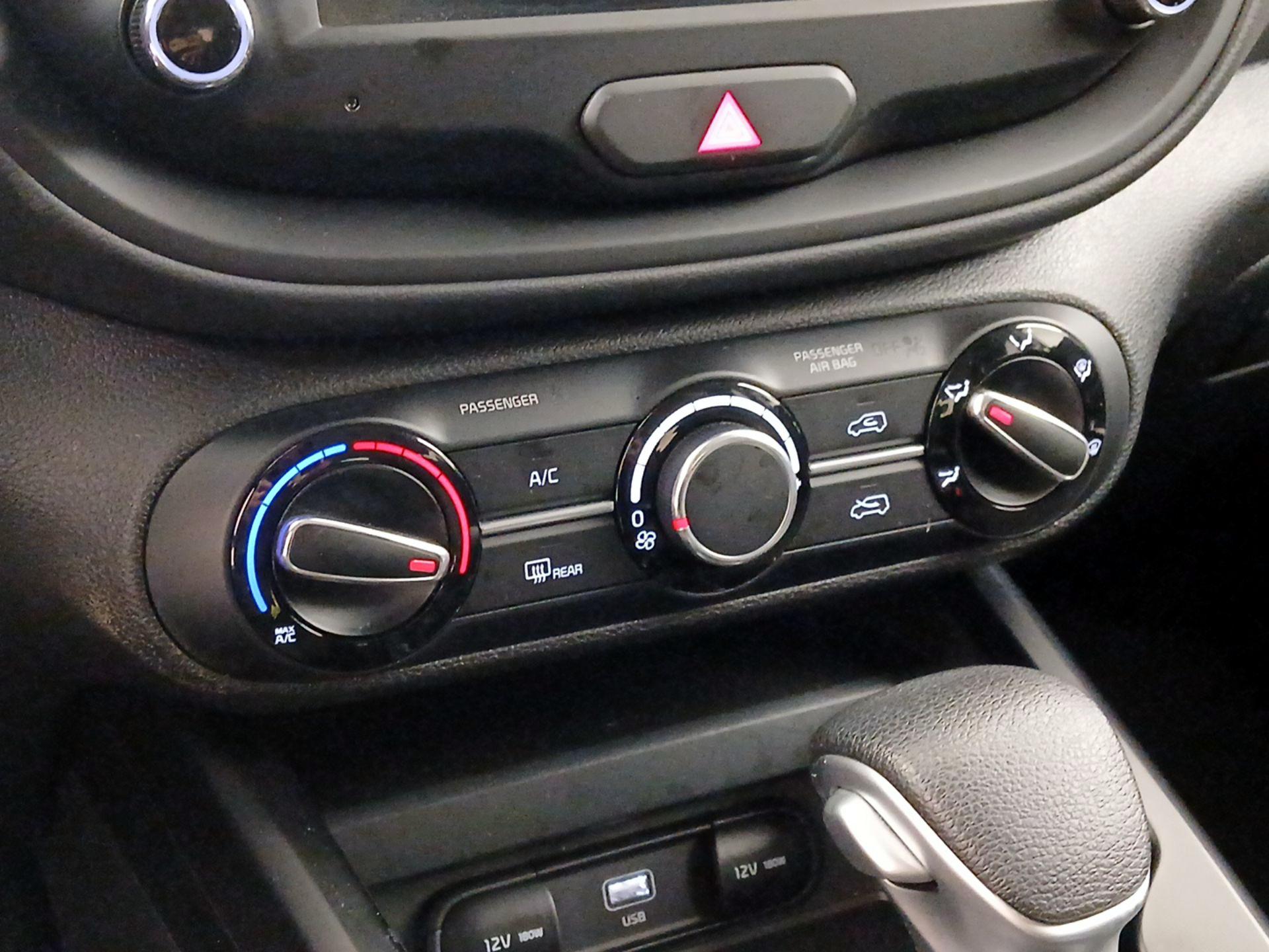 Thumbnail: 2025 Kia Soul - 16