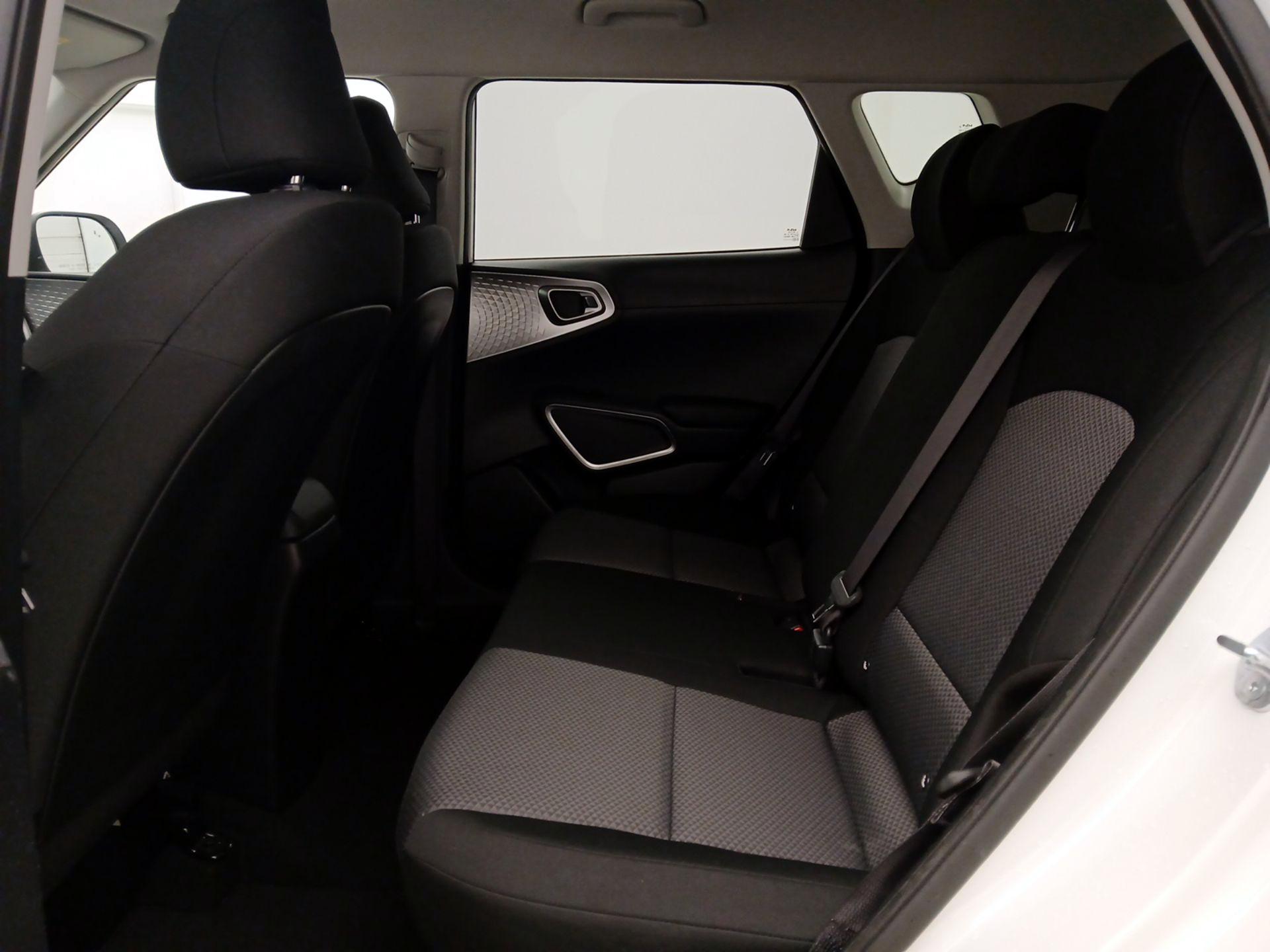 Thumbnail: 2025 Kia Soul - 19