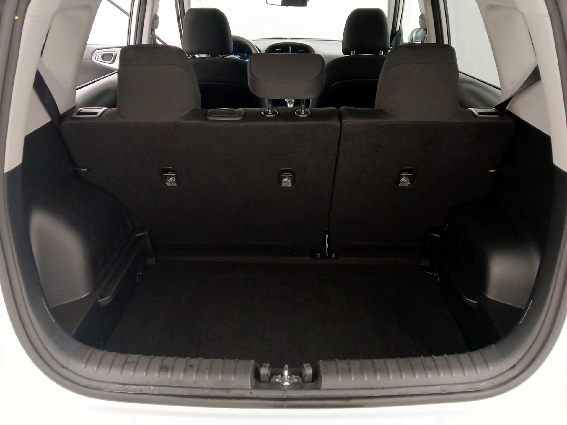 Thumbnail: 2025 Kia Soul - 20