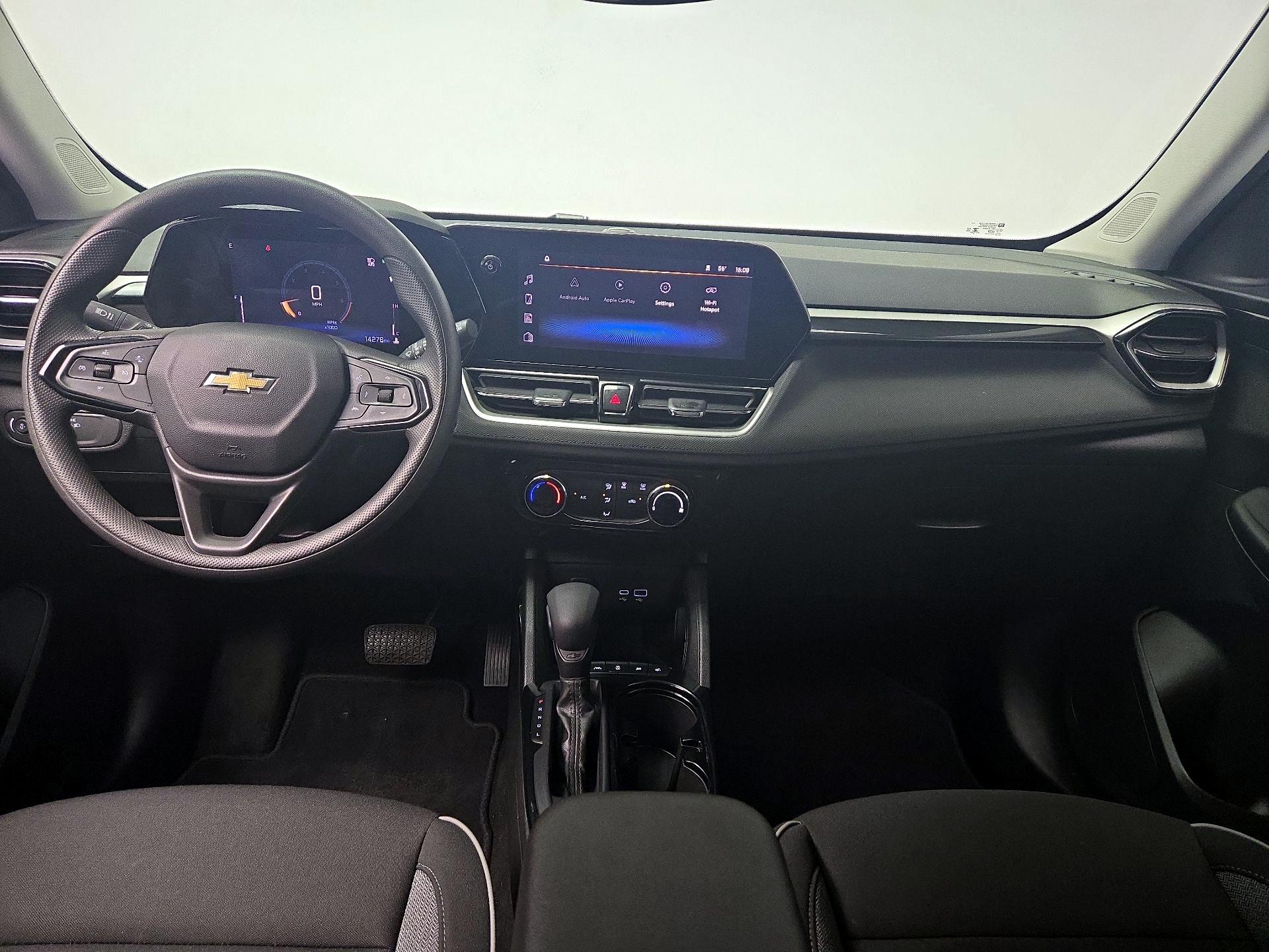 Thumbnail: 2025 Chevrolet TrailBlazer - 9