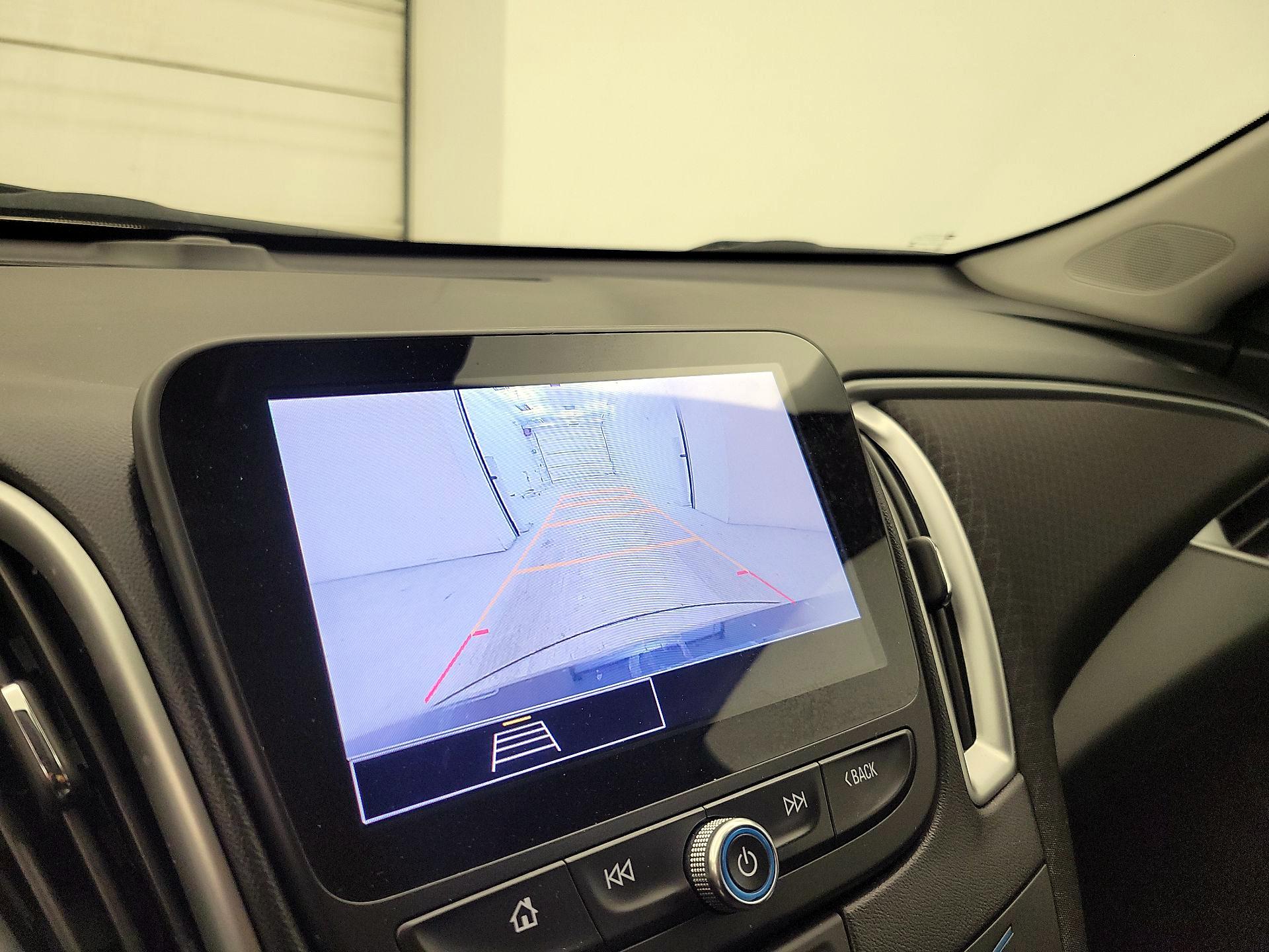 Thumbnail: 2024 Chevrolet Malibu - 12