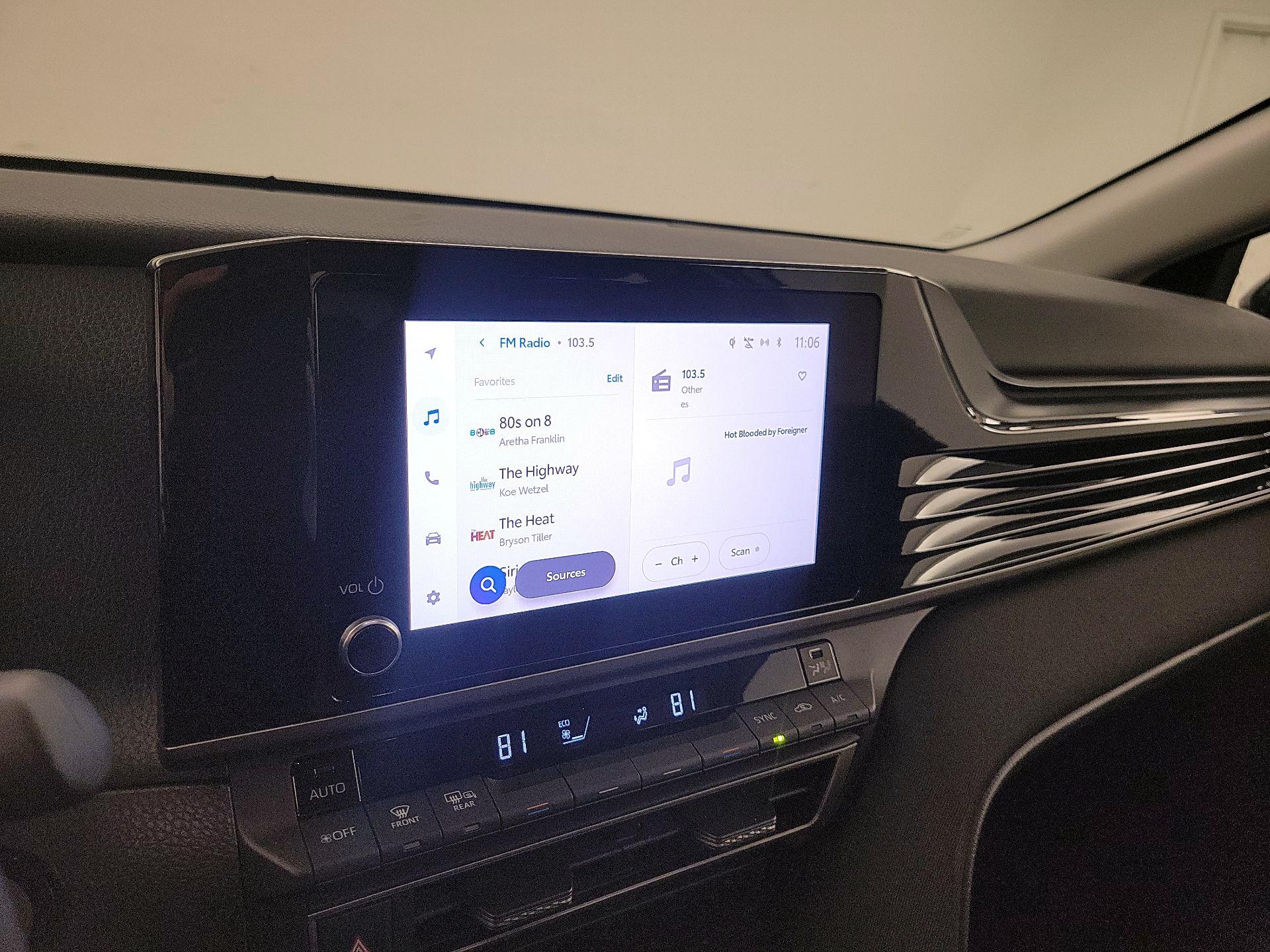 Thumbnail: 2025 Toyota Camry - 15