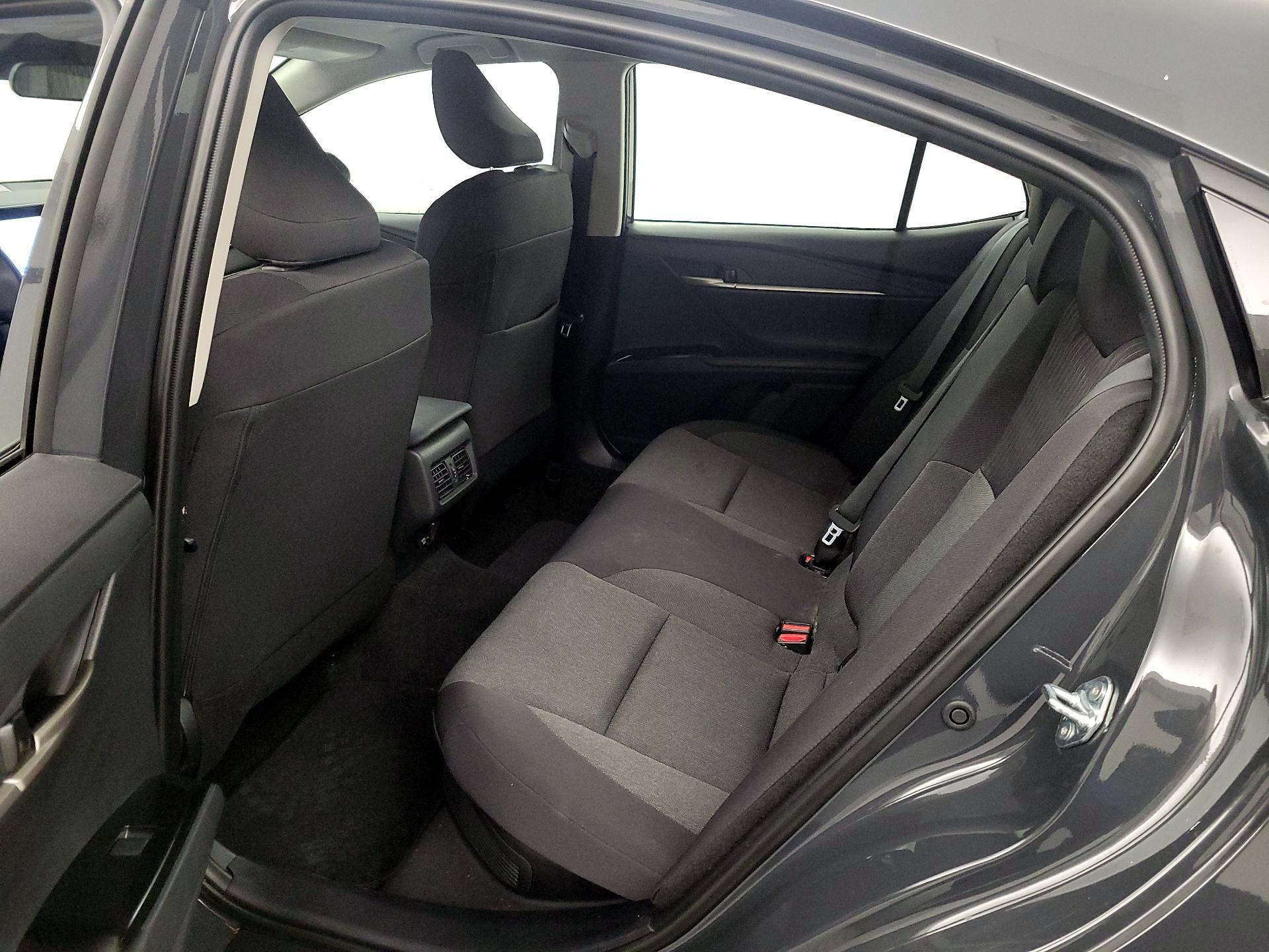 Thumbnail: 2025 Toyota Camry - 19