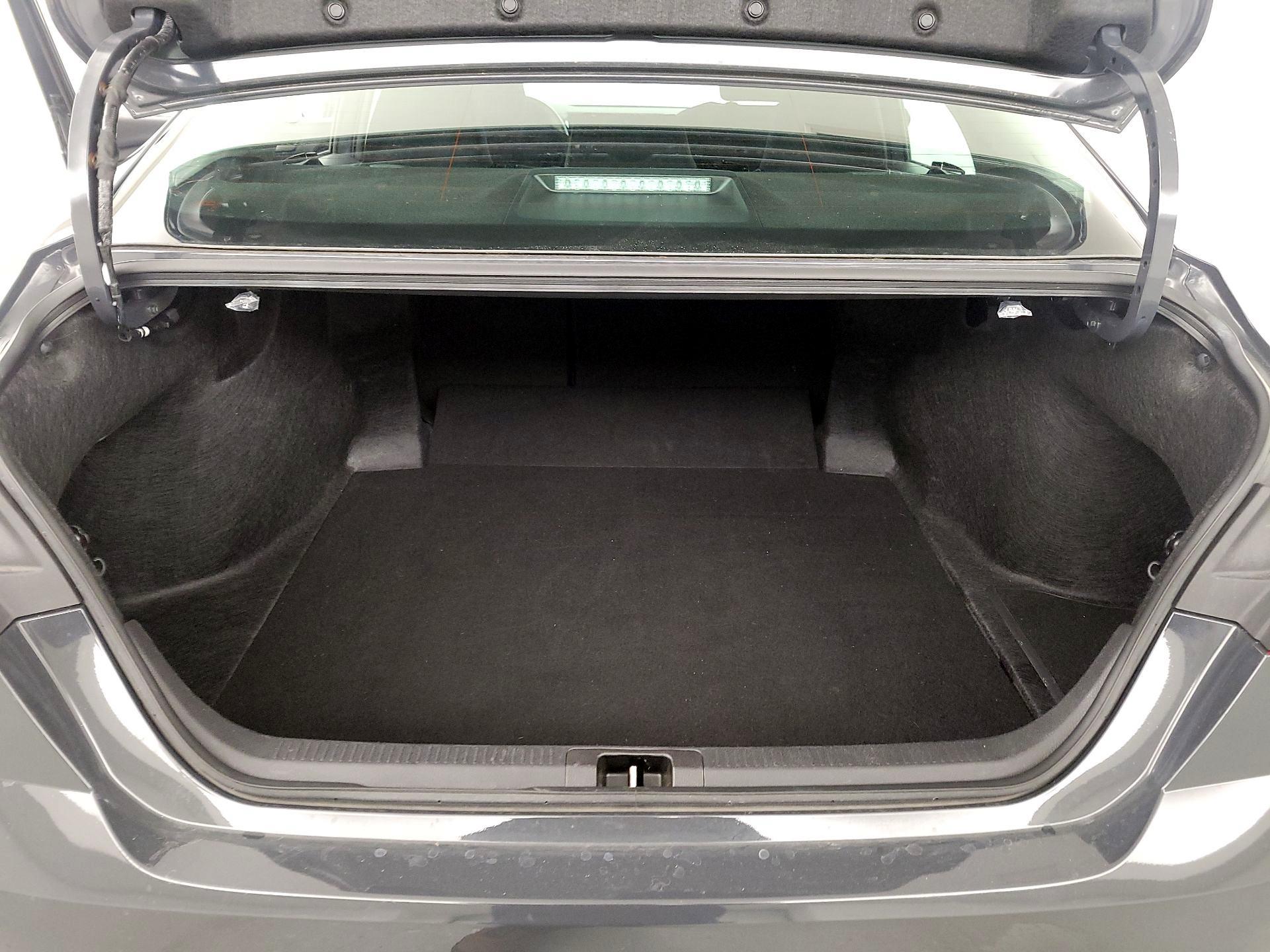 Thumbnail: 2025 Toyota Camry - 20