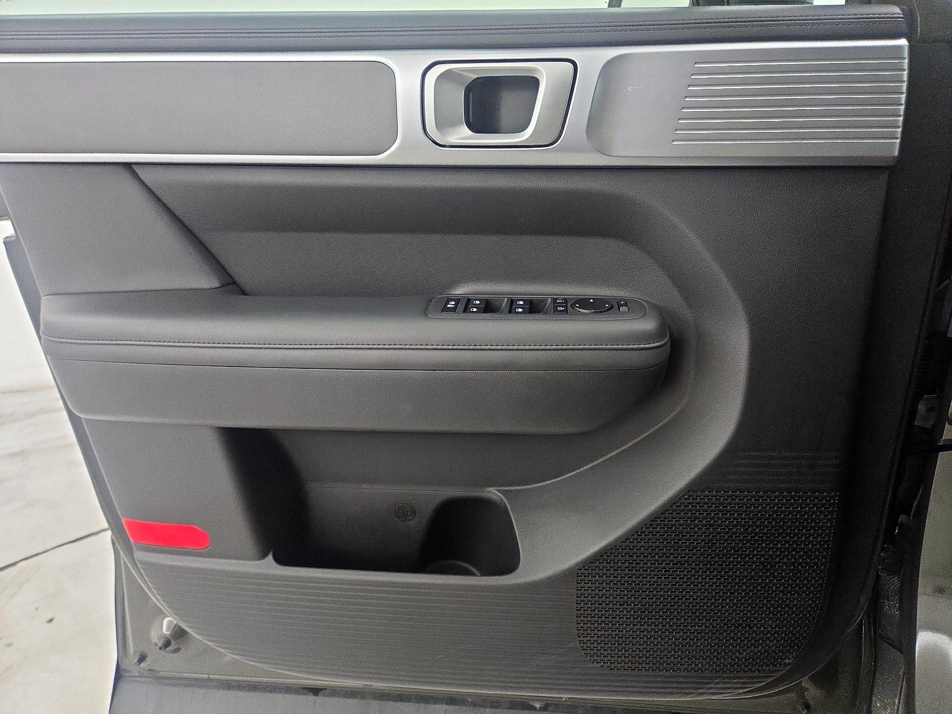 Thumbnail: 2025 Hyundai Santa Fe - 12