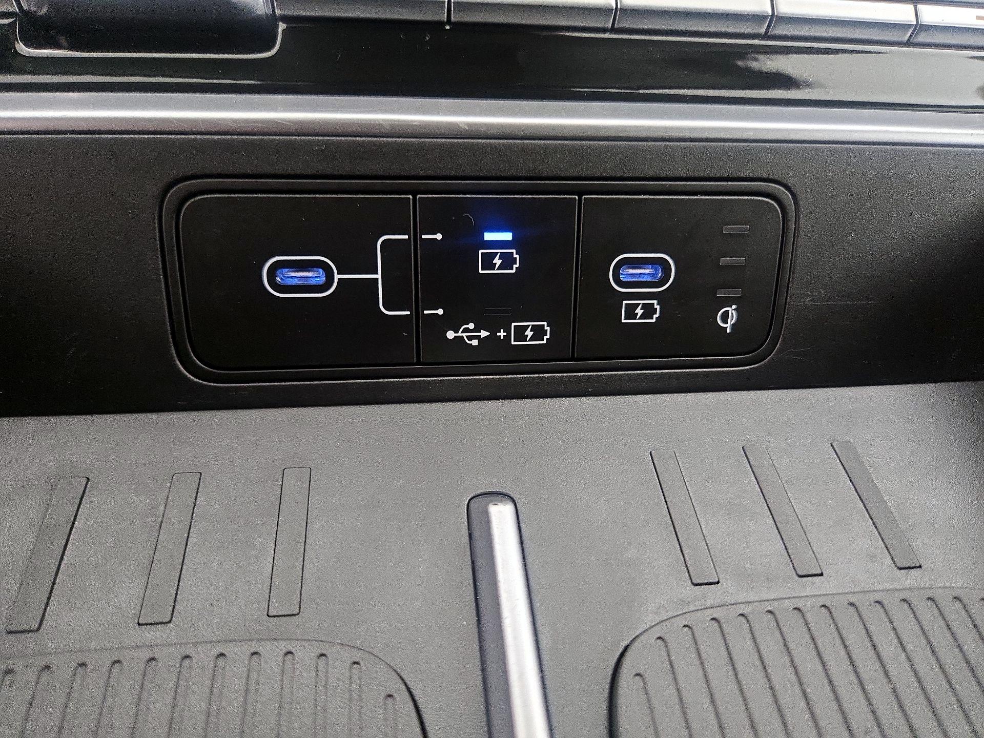 Thumbnail: 2025 Hyundai Santa Fe - 18