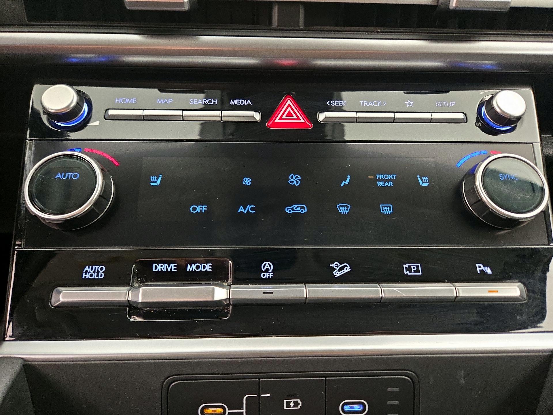 Thumbnail: 2025 Hyundai Santa Fe - 16