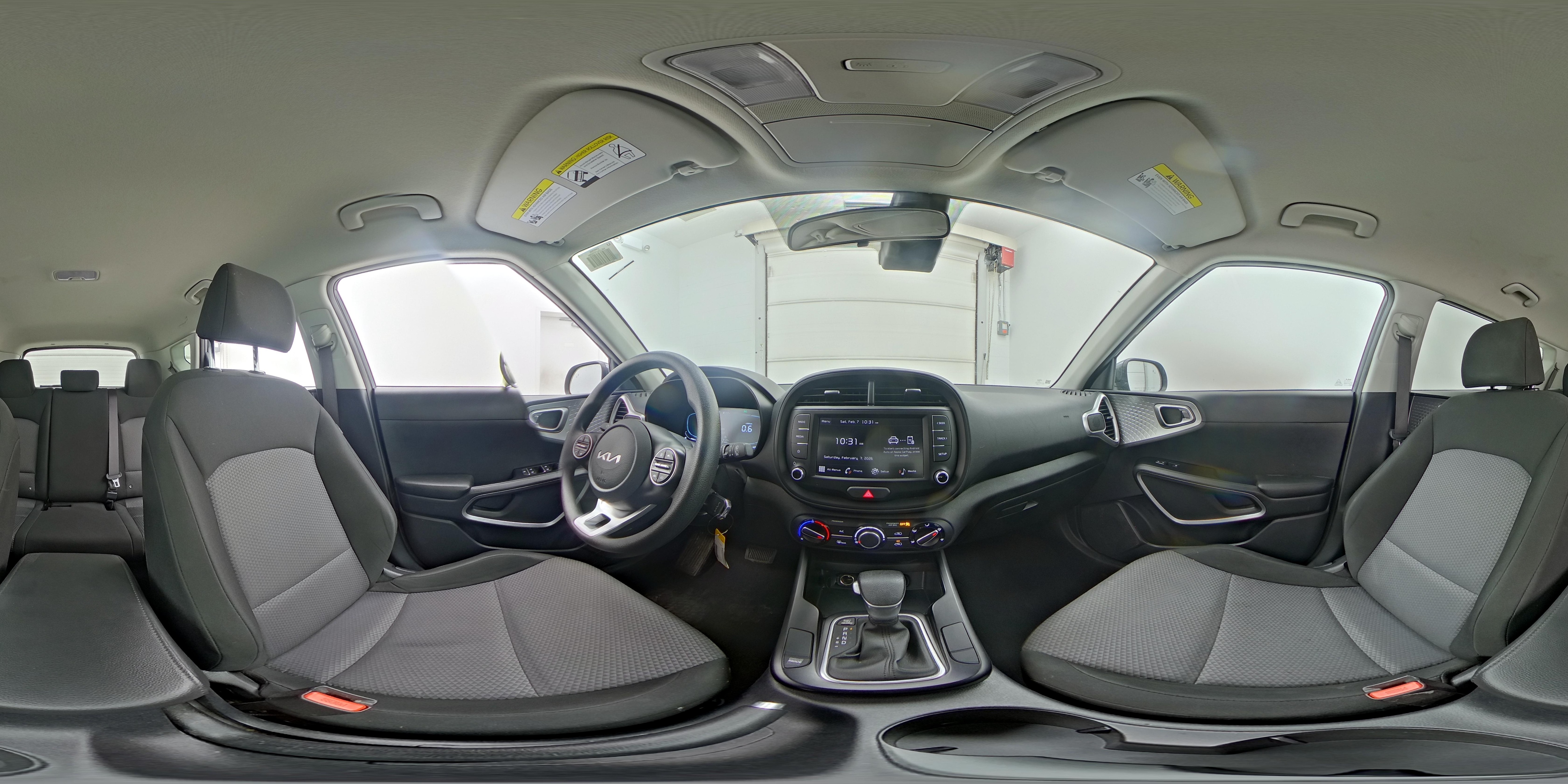 2025 Kia Soul LX - Photo 24
