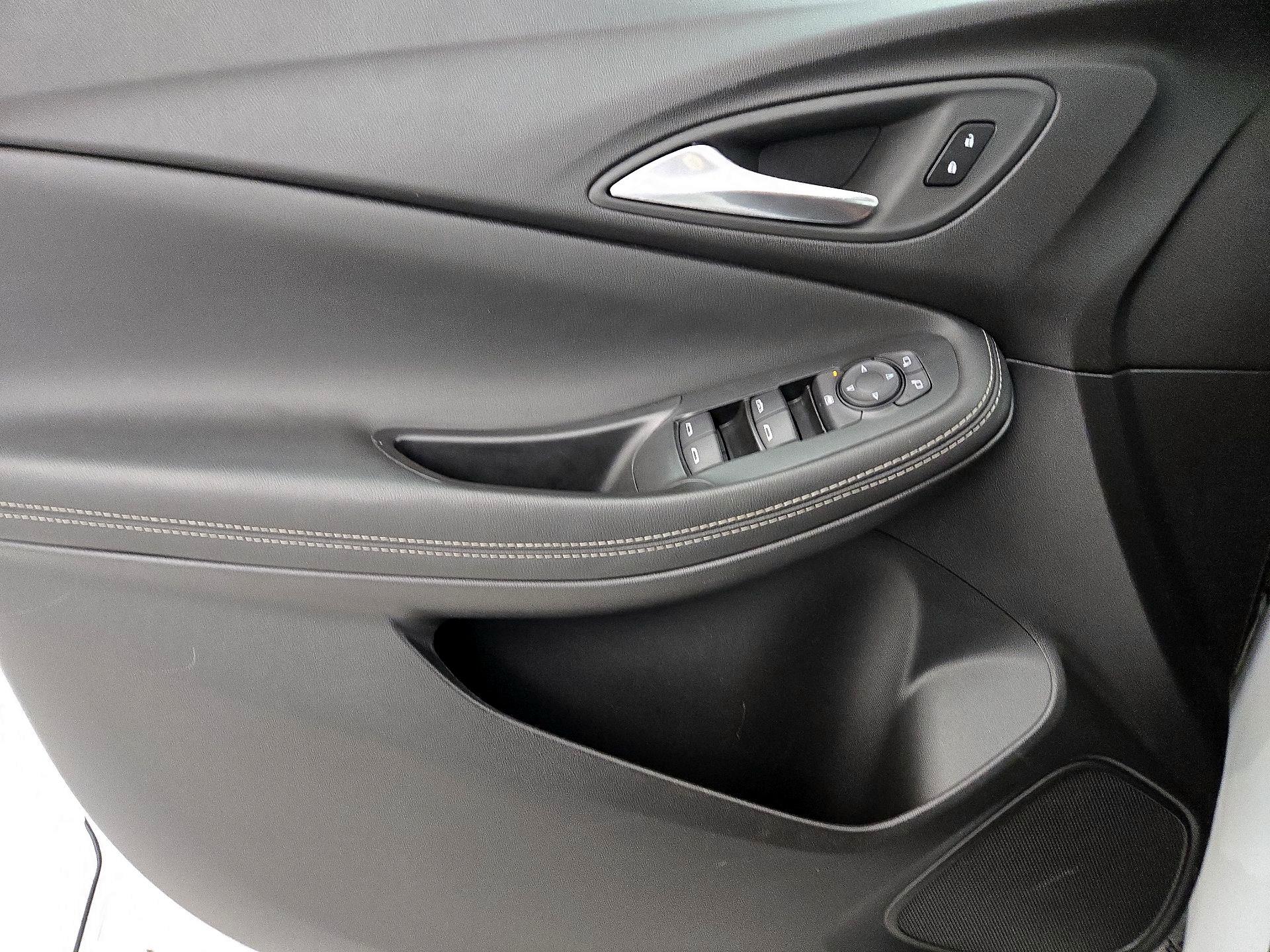 Thumbnail: 2025 Buick Encore GX - 12