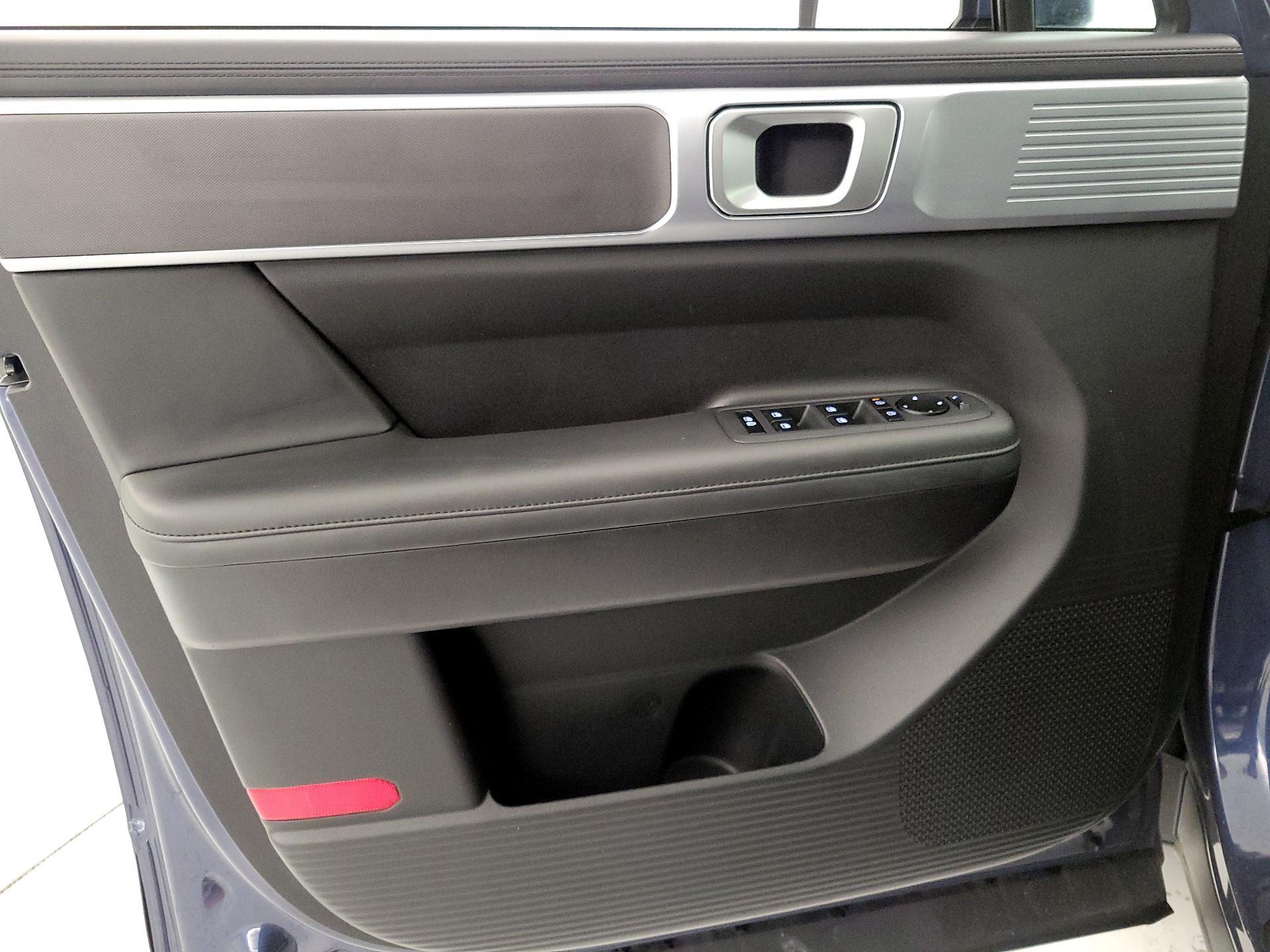 Thumbnail: 2025 Hyundai Santa Fe - 12